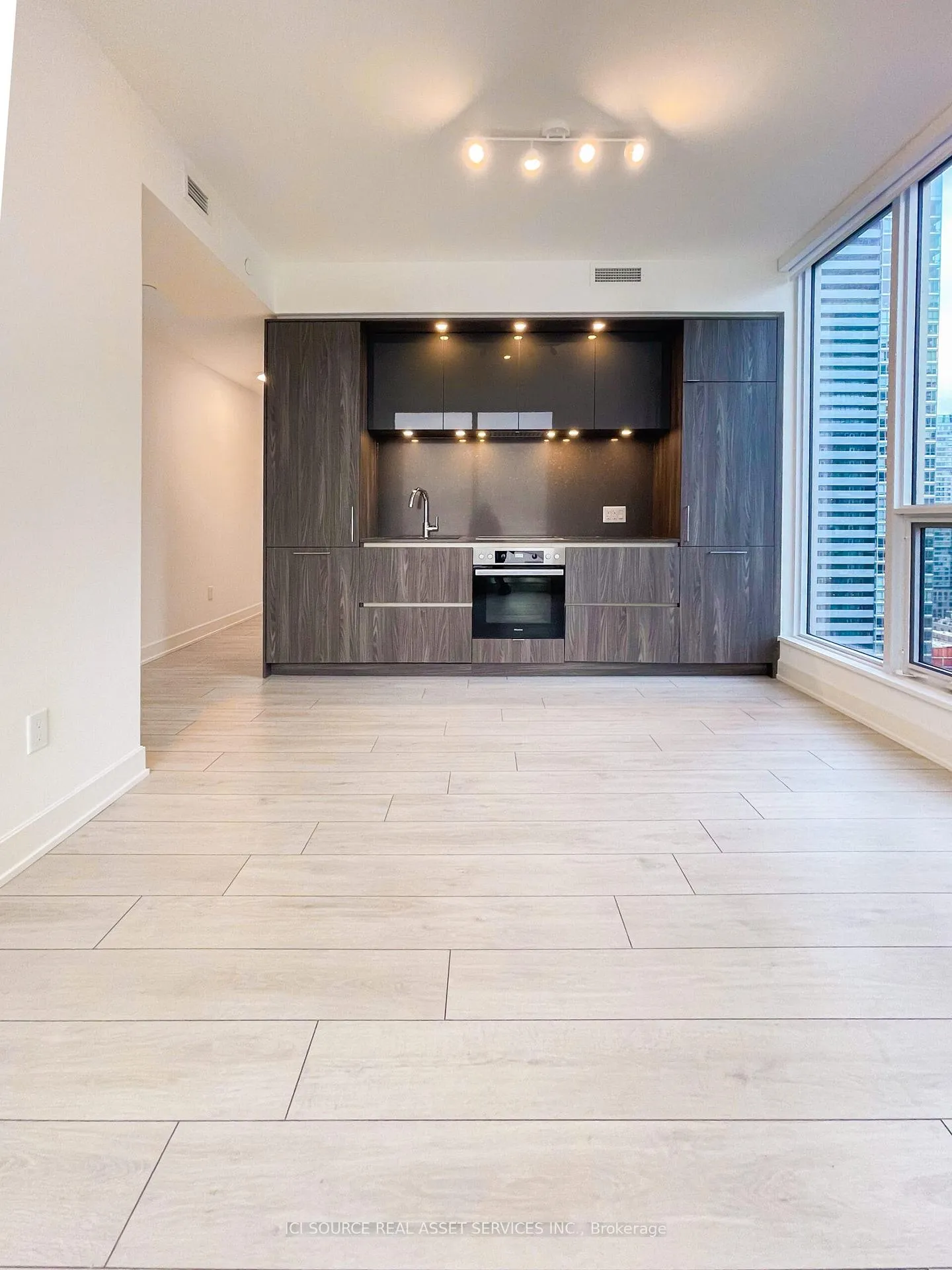 Photo 1 of Unit 2116, 35 Mercer Street, Toronto, Waterfront Communities — HOMEH