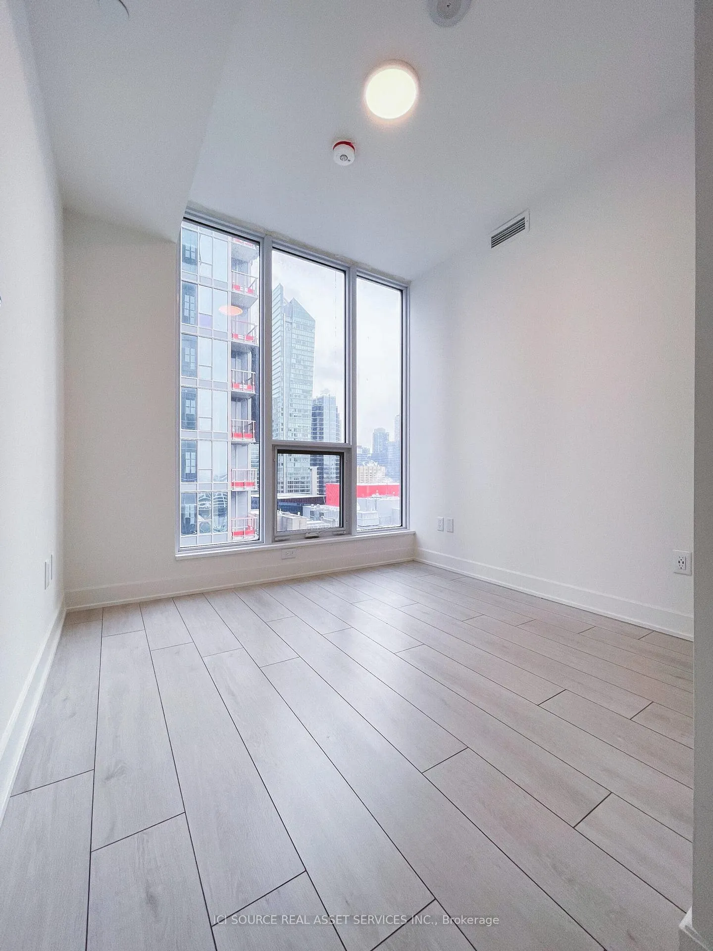 Photo 19 of Unit 2116, 35 Mercer Street, Toronto, Waterfront Communities — HOMEH