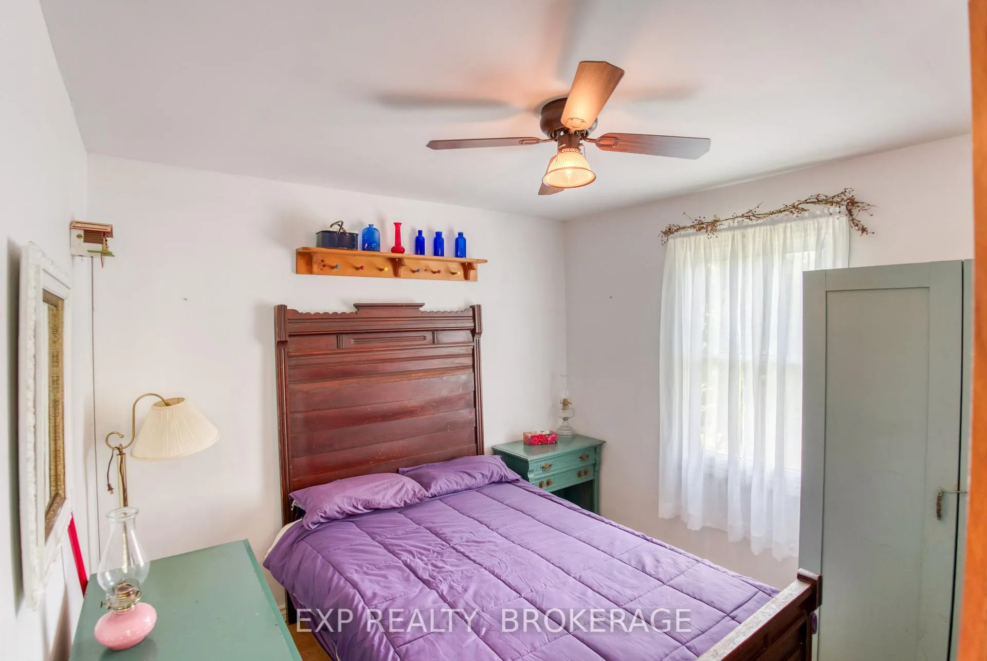 Photo 18 of 1036 Lakeshore Road, Frontenac, Frontenac Centre — HOMEH