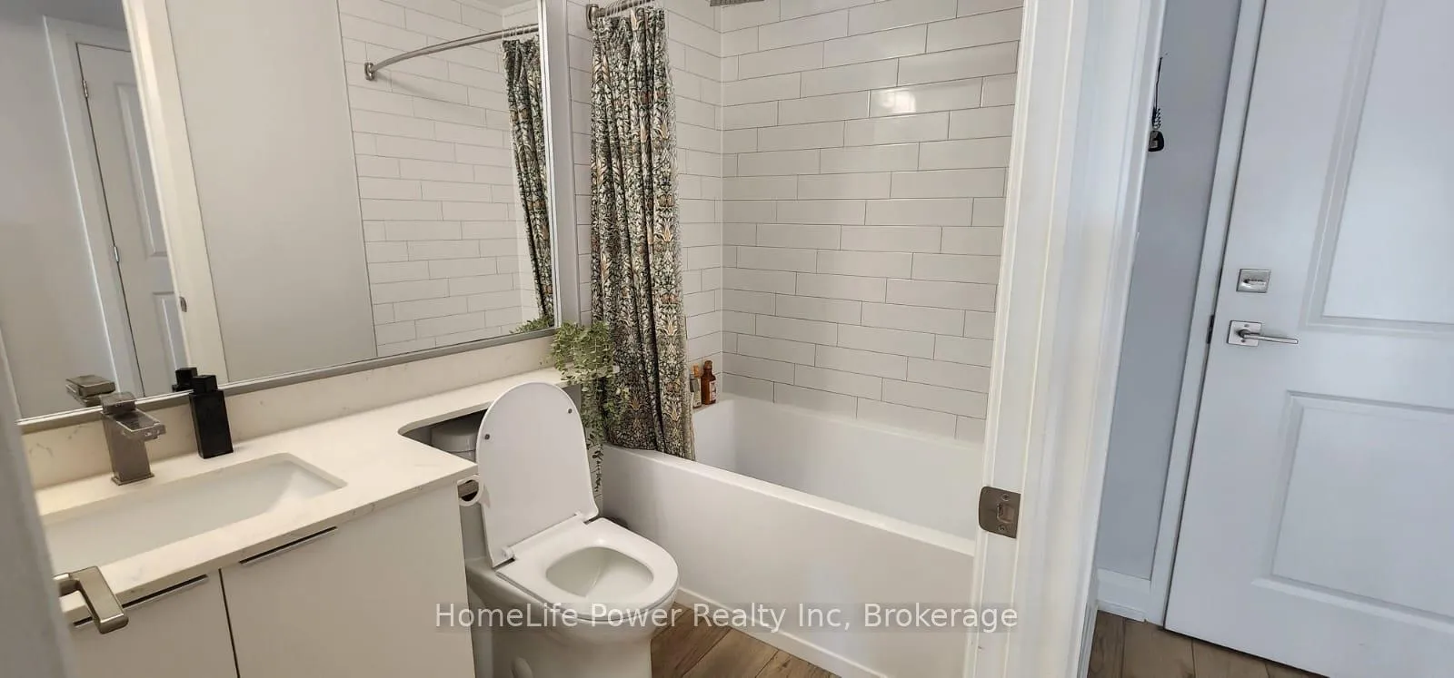 Photo 13 of Unit 801, 90 Starwood Drive, Guelph, Grange Road — HOMEH