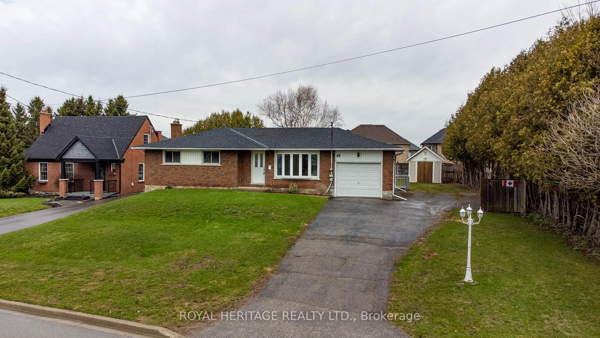 Photo 2 of 46 Given Road, Clarington, Newcastle — HOMEH