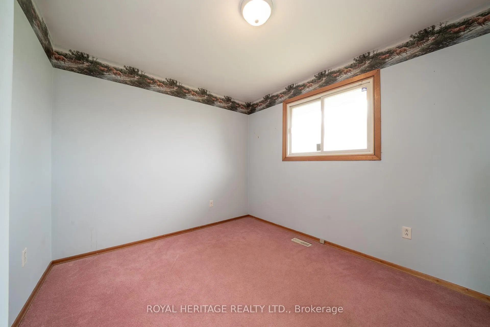 Photo 15 of 46 Given Road, Clarington, Newcastle — HOMEH