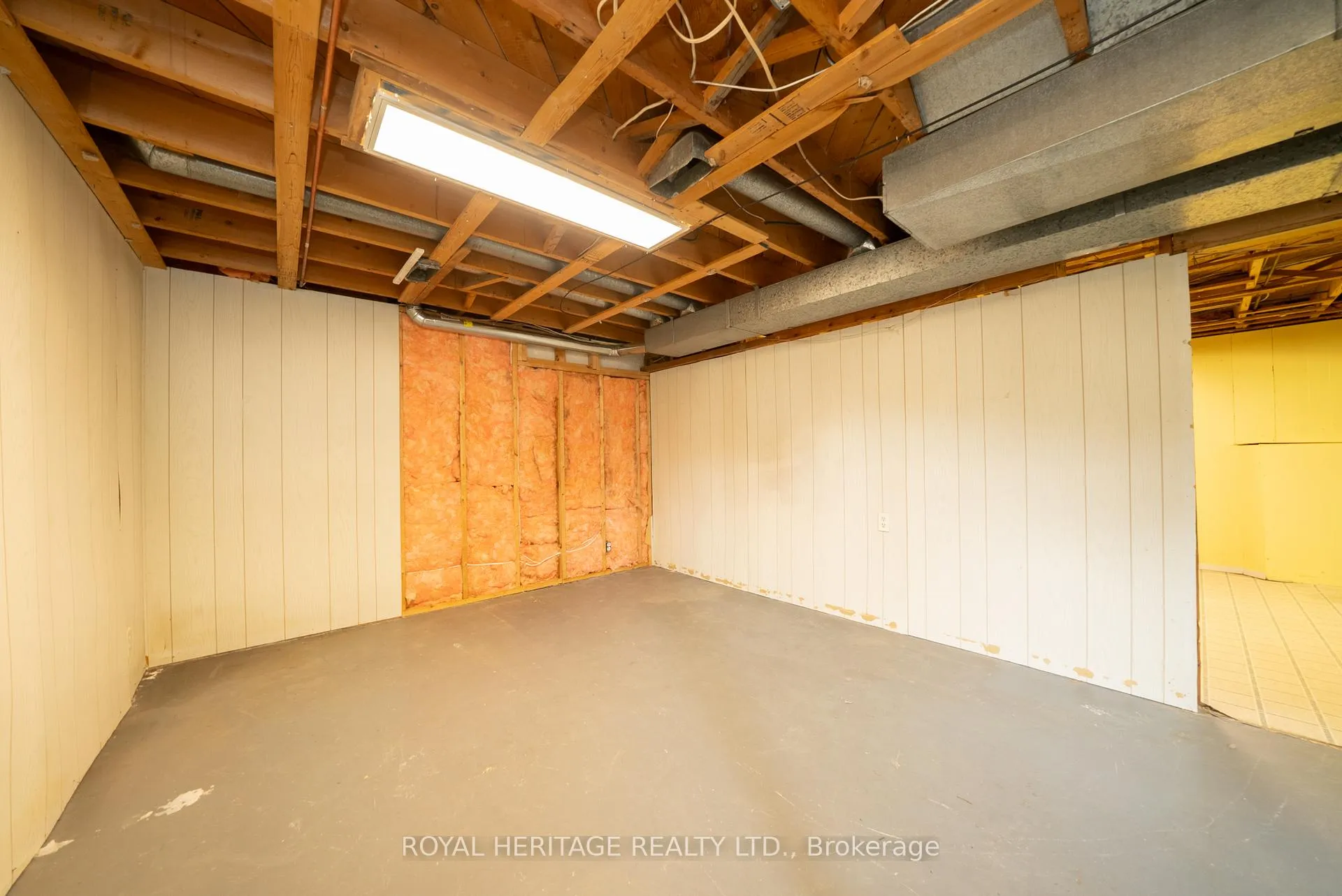 Photo 20 of 46 Given Road, Clarington, Newcastle — HOMEH