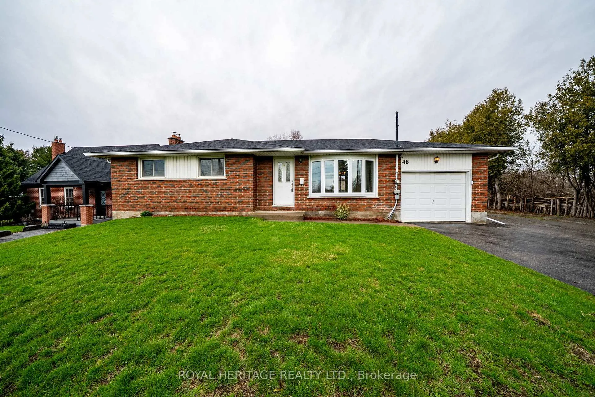 Photo 27 of 46 Given Road, Clarington, Newcastle — HOMEH