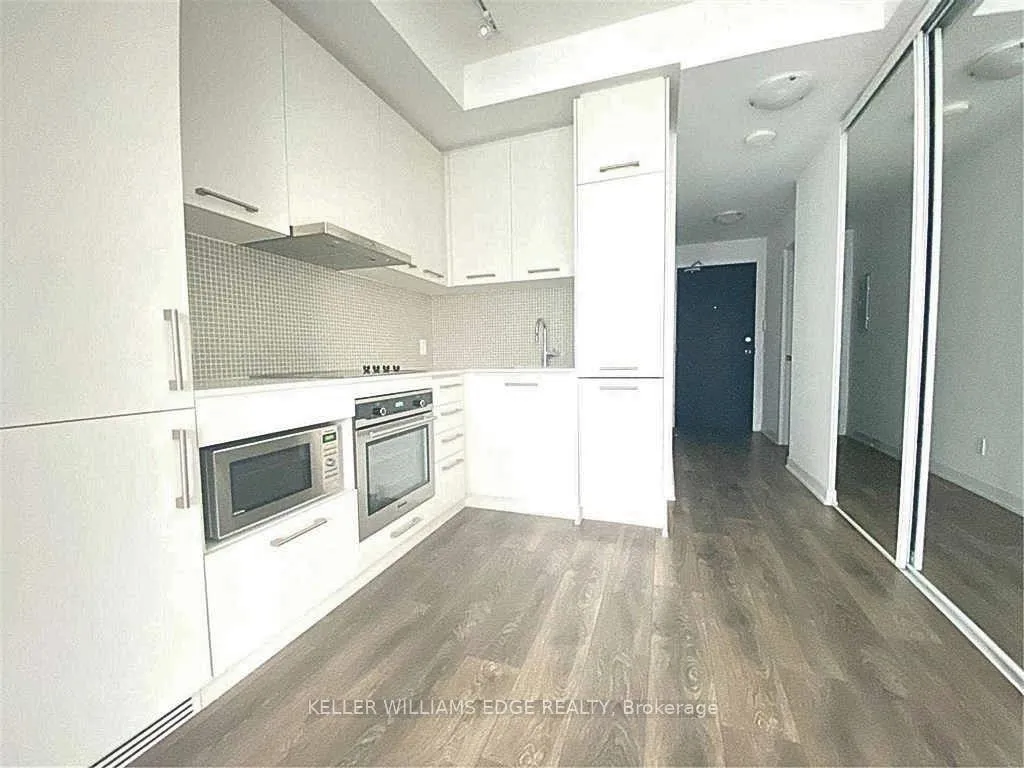 Photo 4 of Unit 3612, 87 Peter Street, Toronto, Waterfront Communities — HOMEH