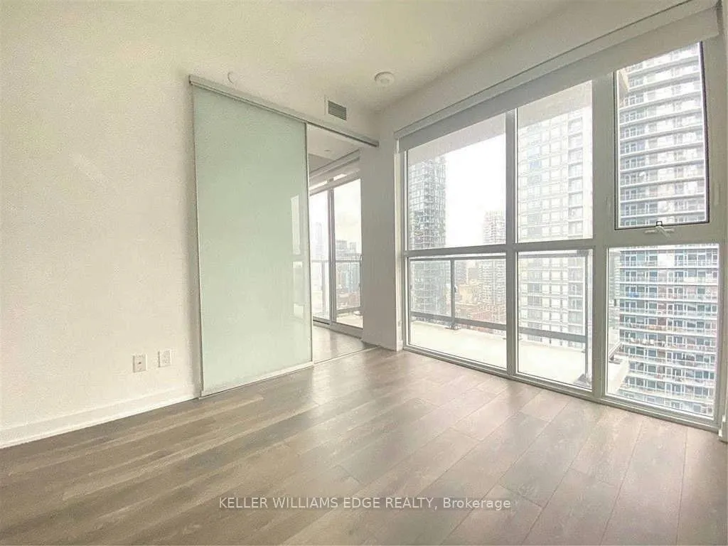 Photo 11 of Unit 3612, 87 Peter Street, Toronto, Waterfront Communities — HOMEH