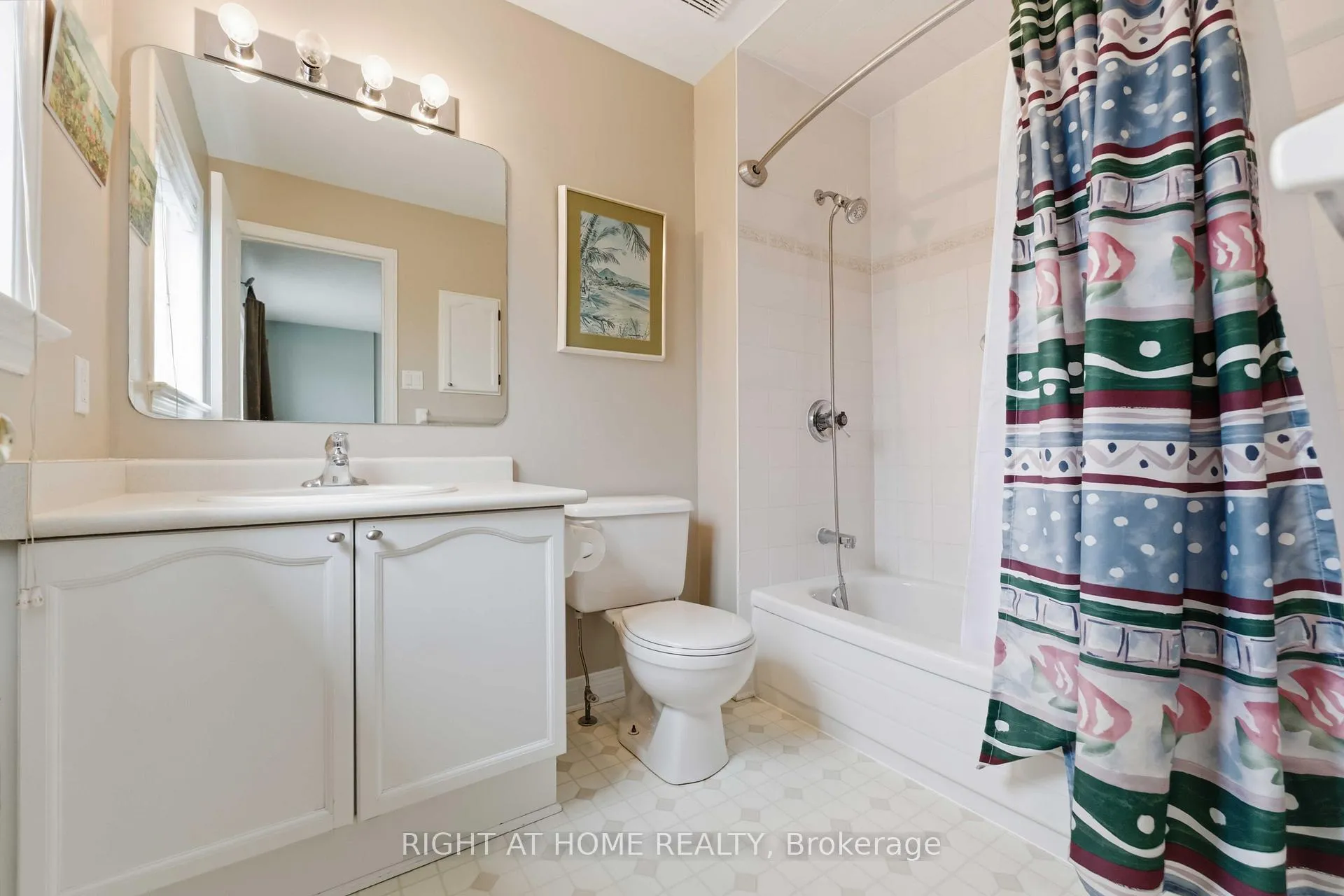 Photo 22 of 220 Windhurst Drive, Ottawa, Barrhaven East — HOMEH