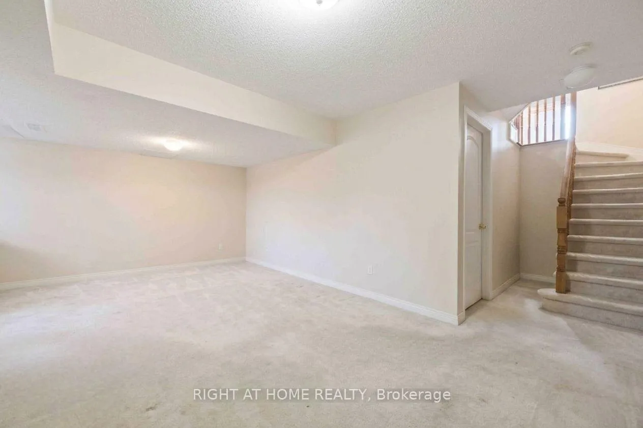 Photo 30 of 220 Windhurst Drive, Ottawa, Barrhaven East — HOMEH