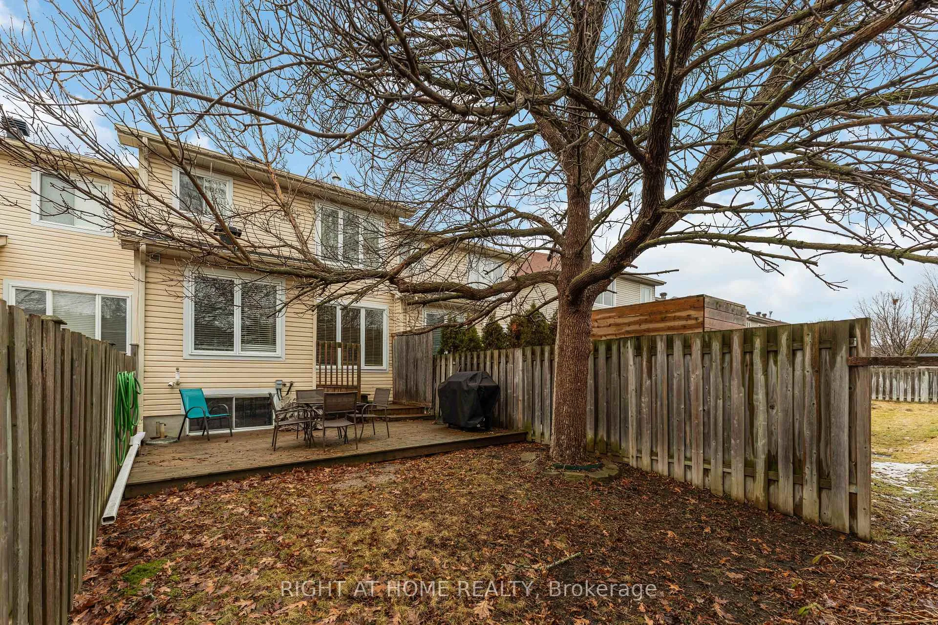 Photo 33 of 220 Windhurst Drive, Ottawa, Barrhaven East — HOMEH