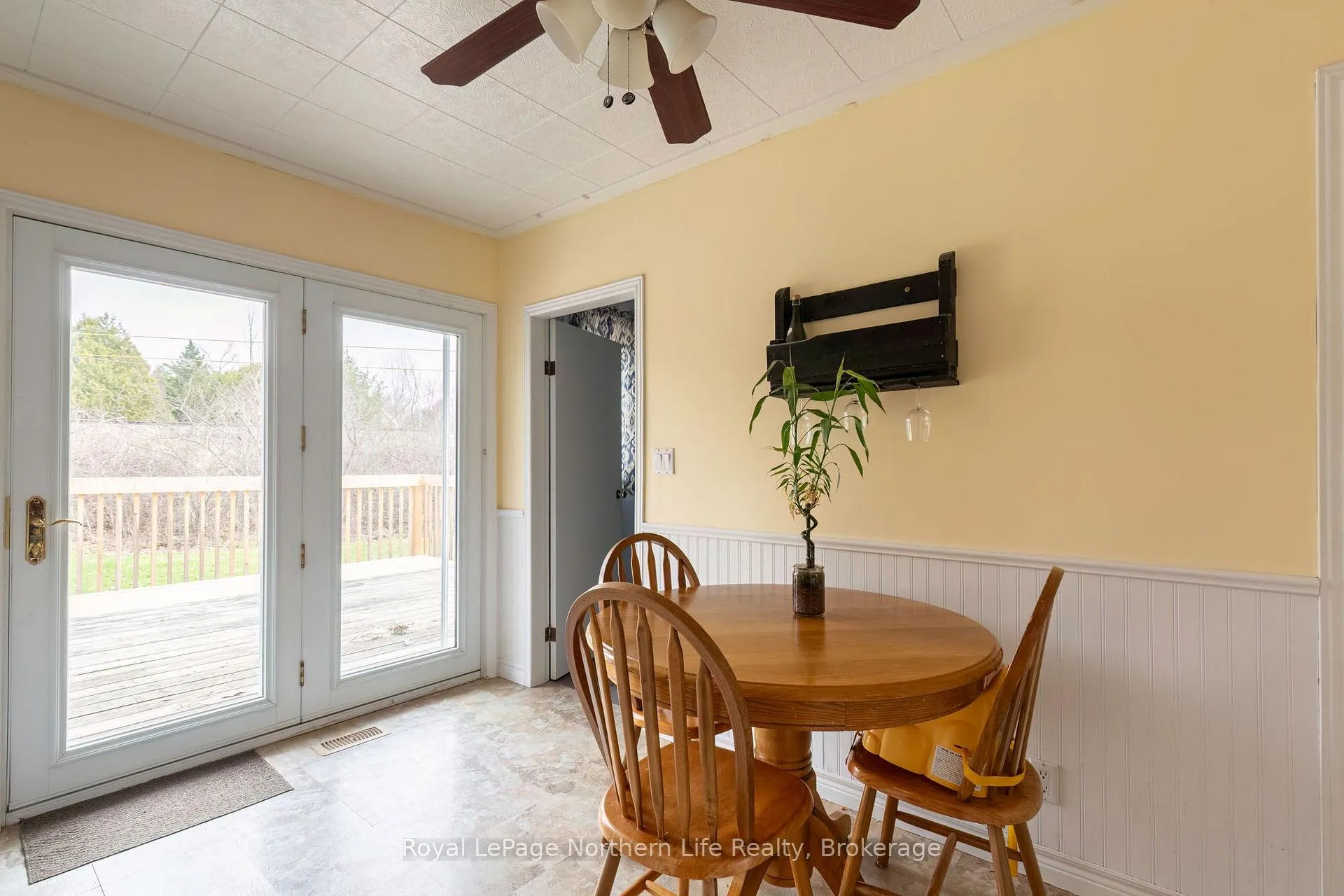 Photo 8 of 306 Spetz Avenue, Powassan — HOMEH