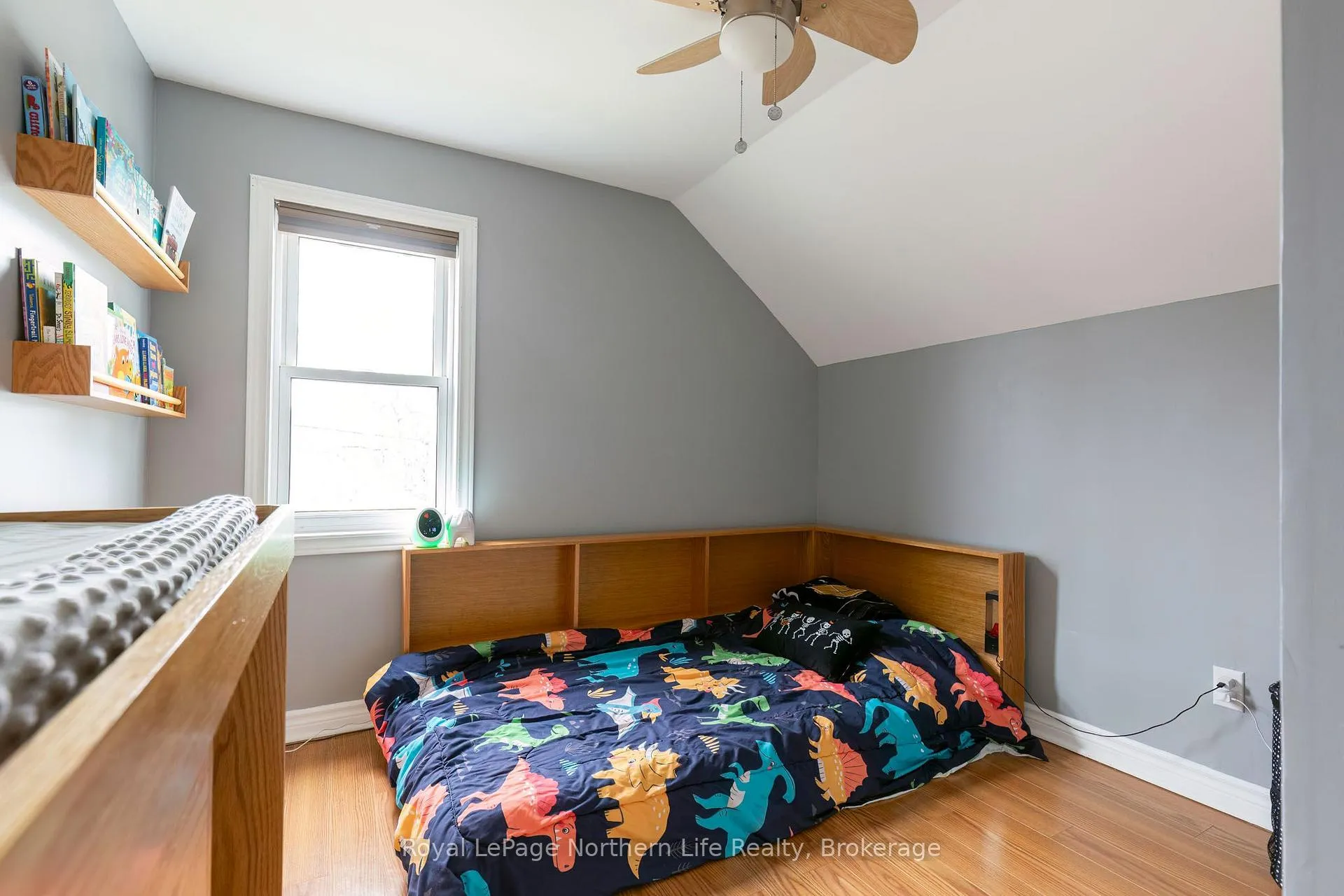 Photo 18 of 306 Spetz Avenue, Powassan — HOMEH
