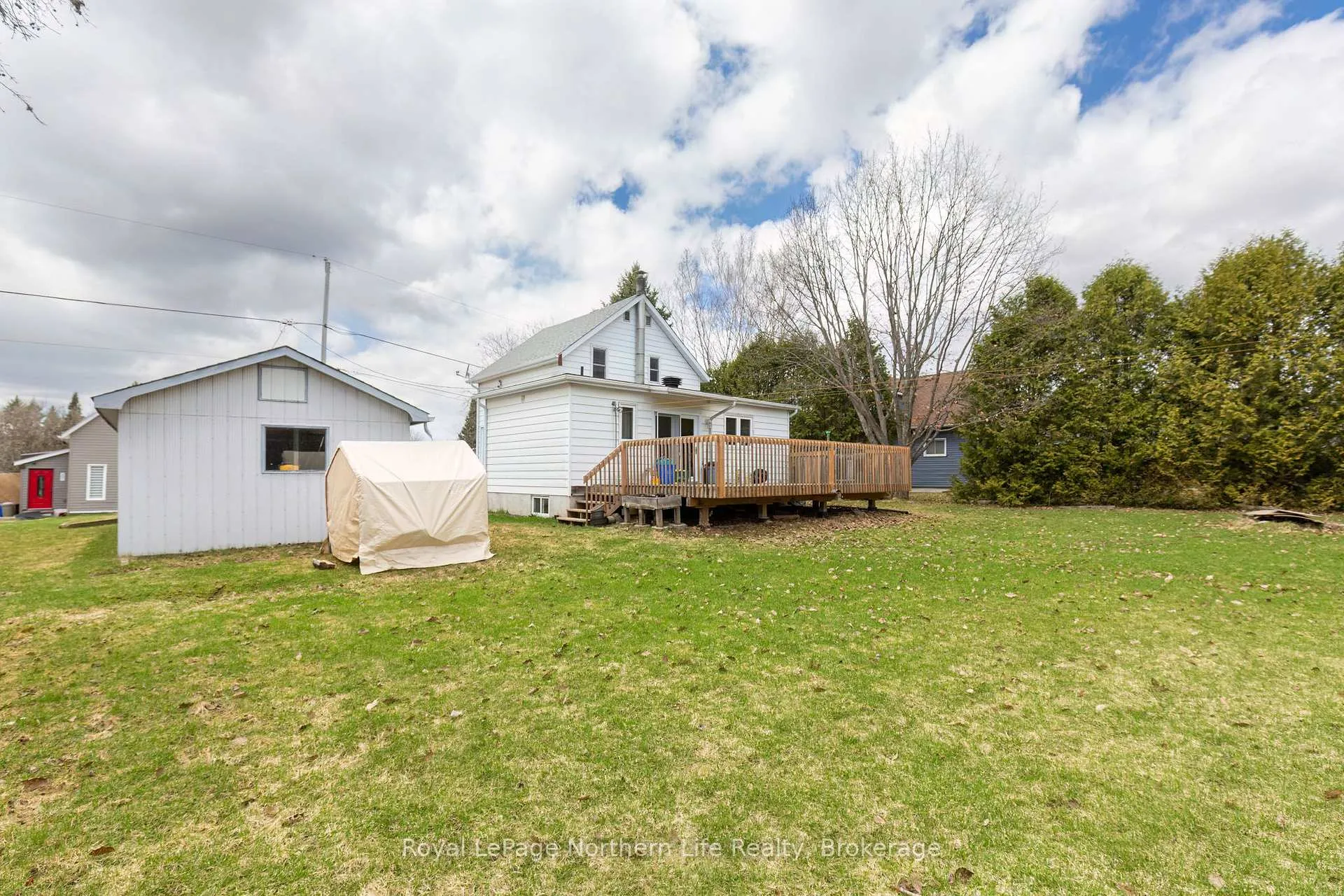 Photo 26 of 306 Spetz Avenue, Powassan — HOMEH
