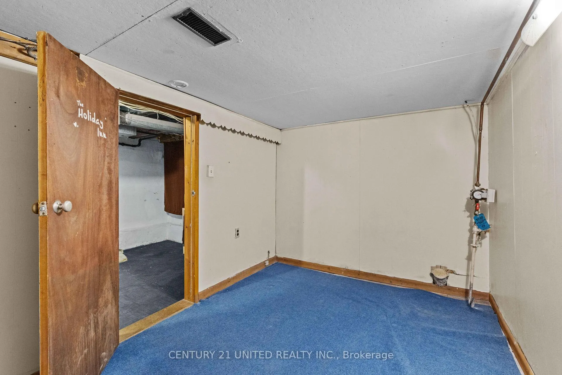 Photo 24 of 296 Mcgill Street, Peterborough, Otonabee Ward 1 — HOMEH