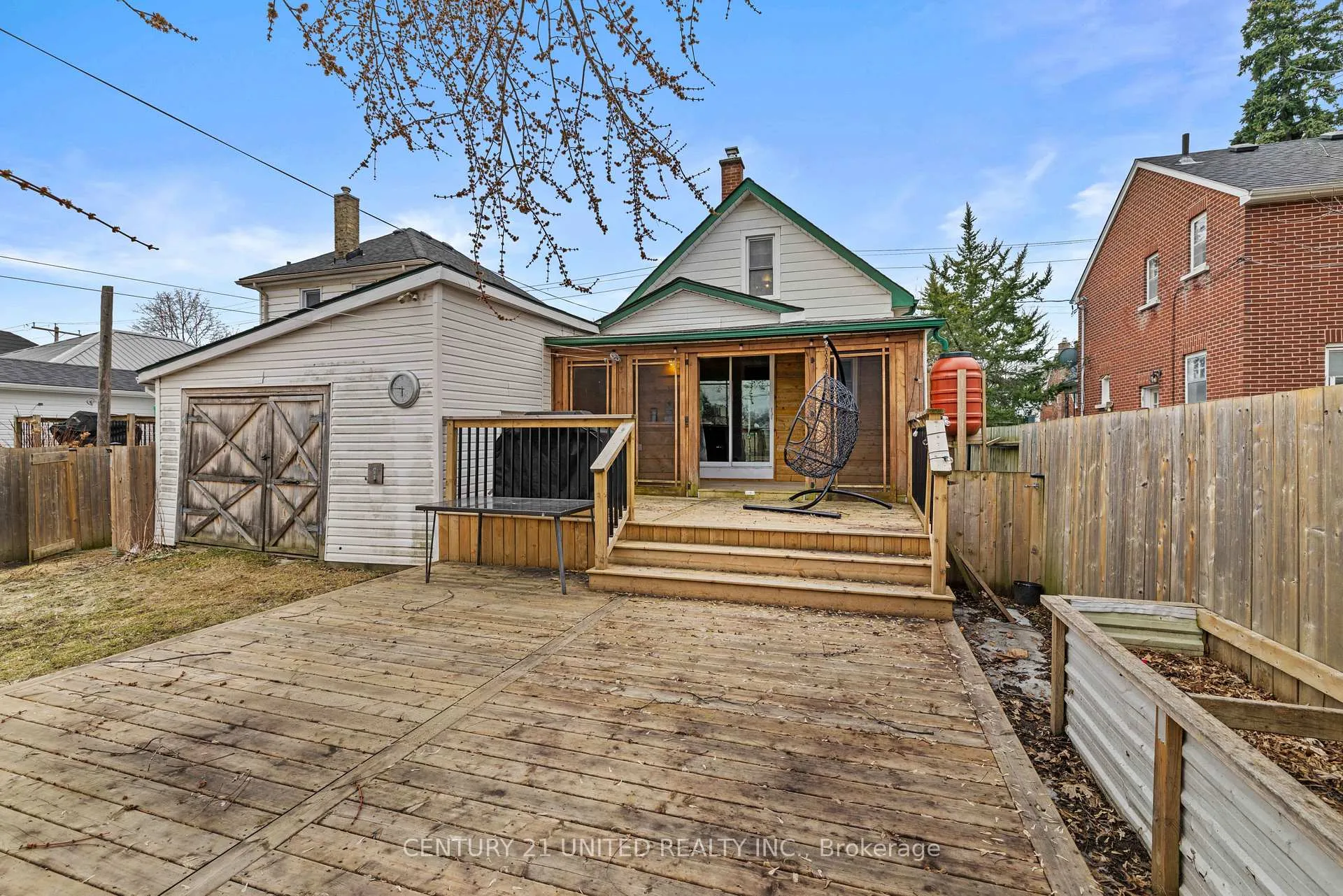 Photo 29 of 296 Mcgill Street, Peterborough, Otonabee Ward 1 — HOMEH