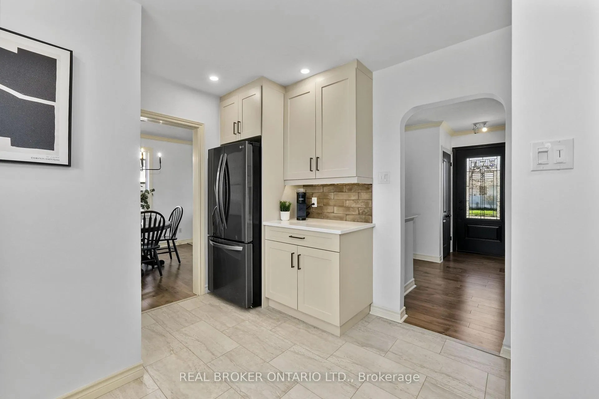 Photo 14 of 121 Goodfellow Road E, Peterborough, Otonabee Ward 1 — HOMEH