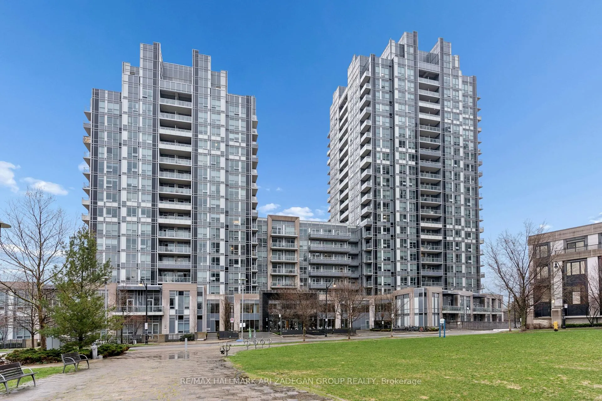 Photo 1 of Unit 907, 120 Harrison Garden Boulevard, North York, Willowdale East — HOMEH