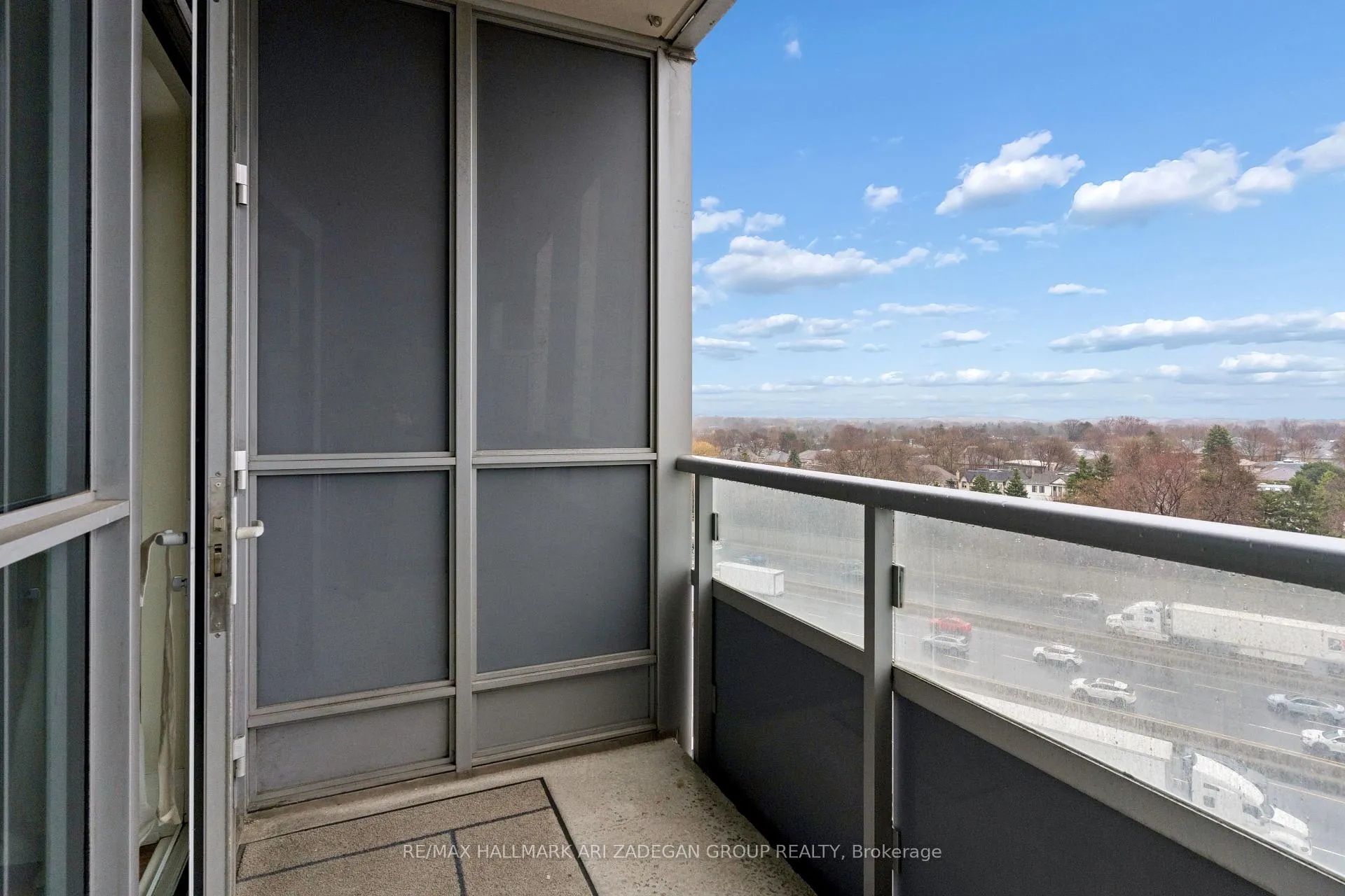 Photo 23 of Unit 907, 120 Harrison Garden Boulevard, North York, Willowdale East — HOMEH