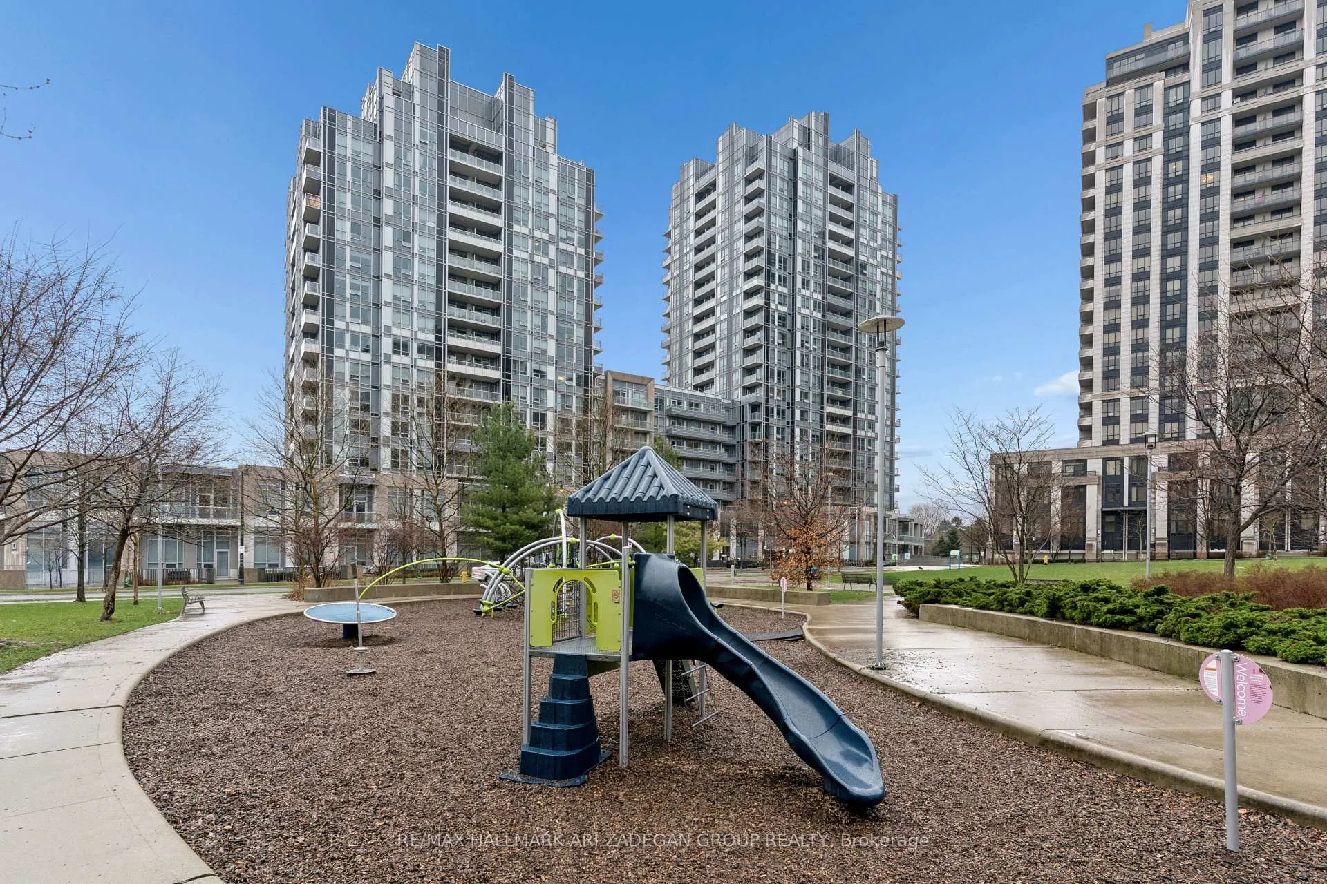 Photo 26 of Unit 907, 120 Harrison Garden Boulevard, North York, Willowdale East — HOMEH
