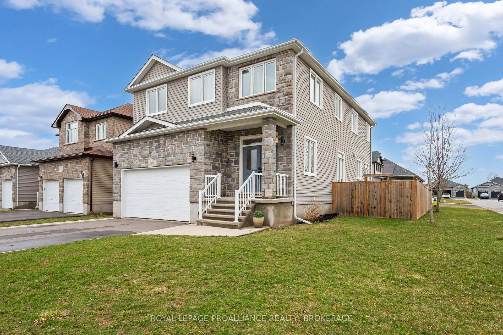 Photo 2 of 1567 Albany Drive, Kingston, City Northwest — HOMEH