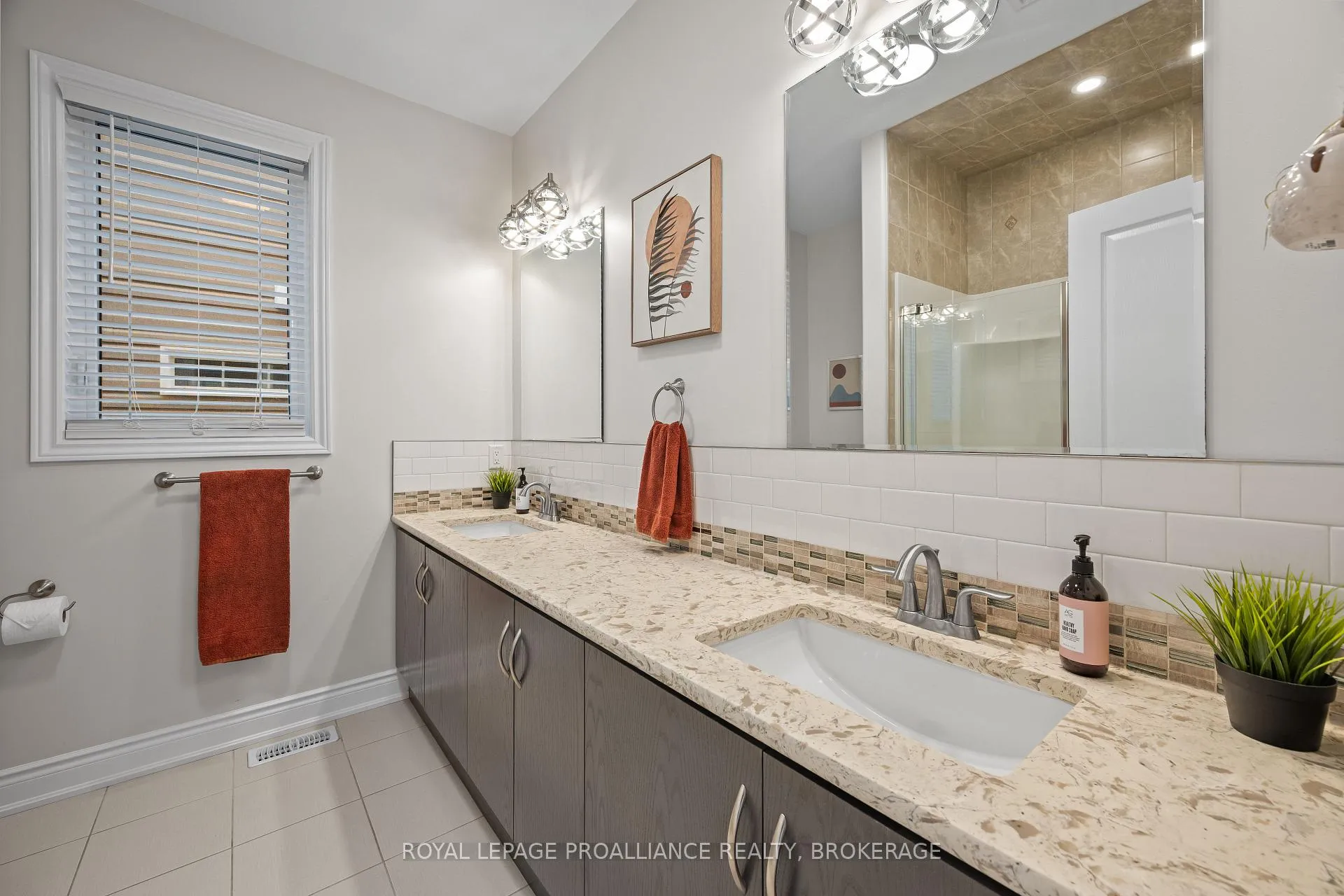 Photo 6 of 1567 Albany Drive, Kingston, City Northwest — HOMEH