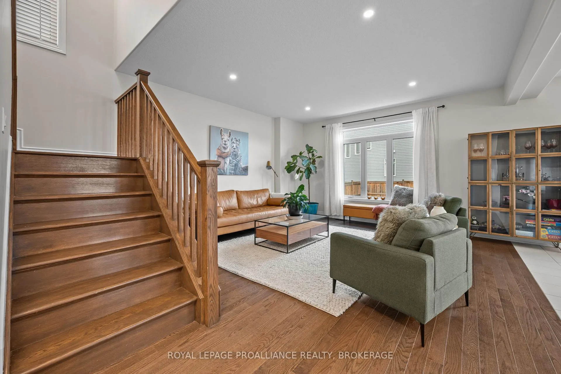 Photo 10 of 1567 Albany Drive, Kingston, City Northwest — HOMEH