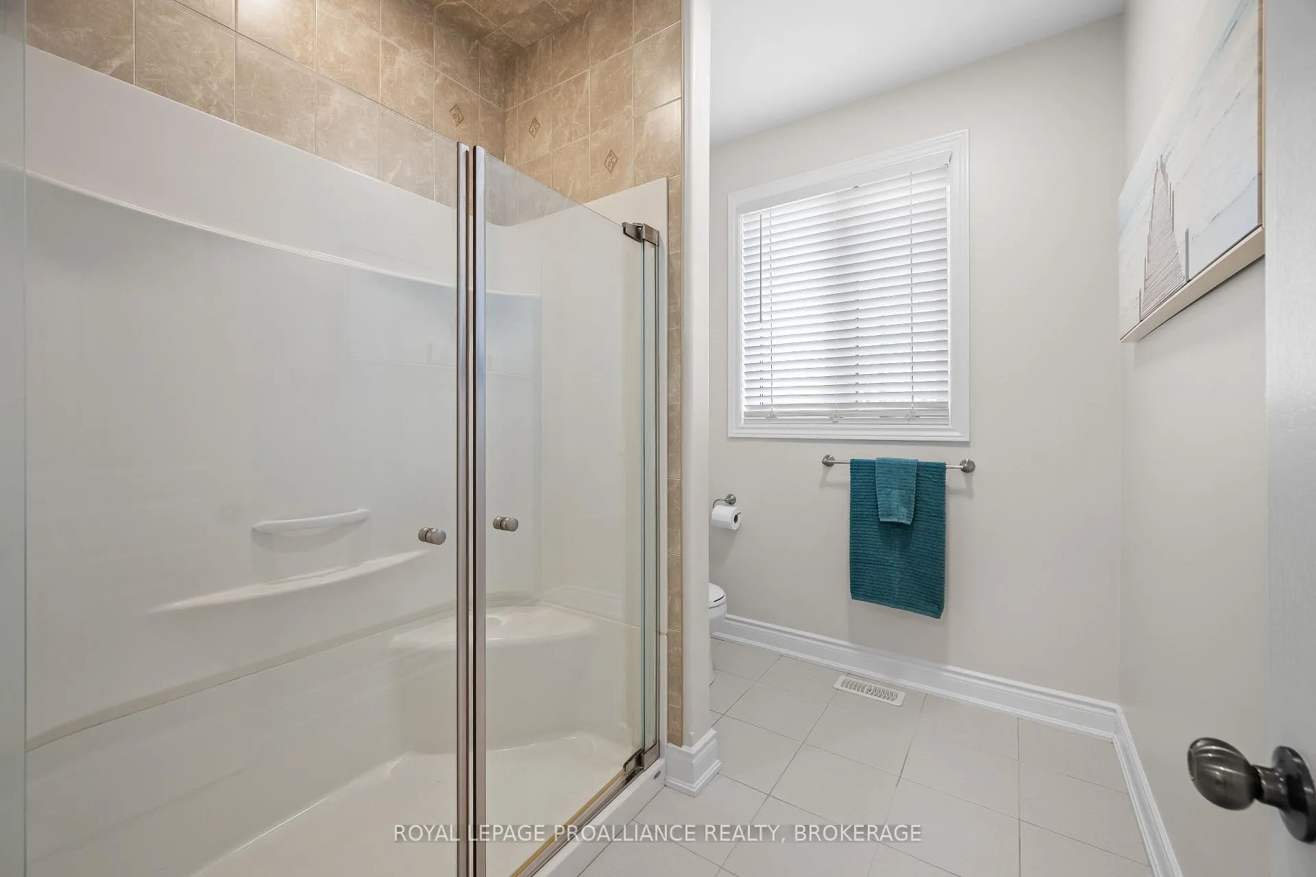 Photo 22 of 1567 Albany Drive, Kingston, City Northwest — HOMEH