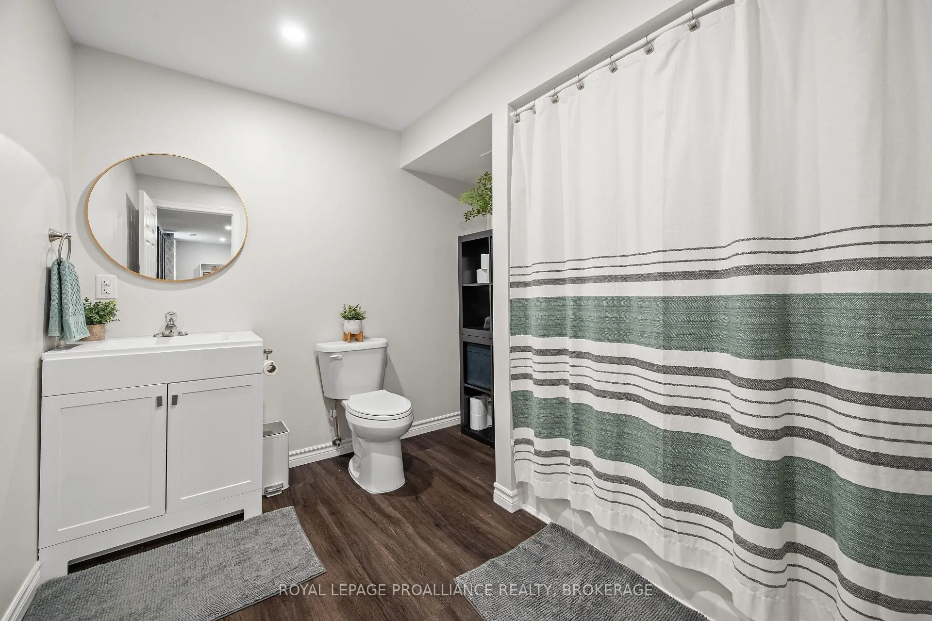Photo 40 of 1567 Albany Drive, Kingston, City Northwest — HOMEH