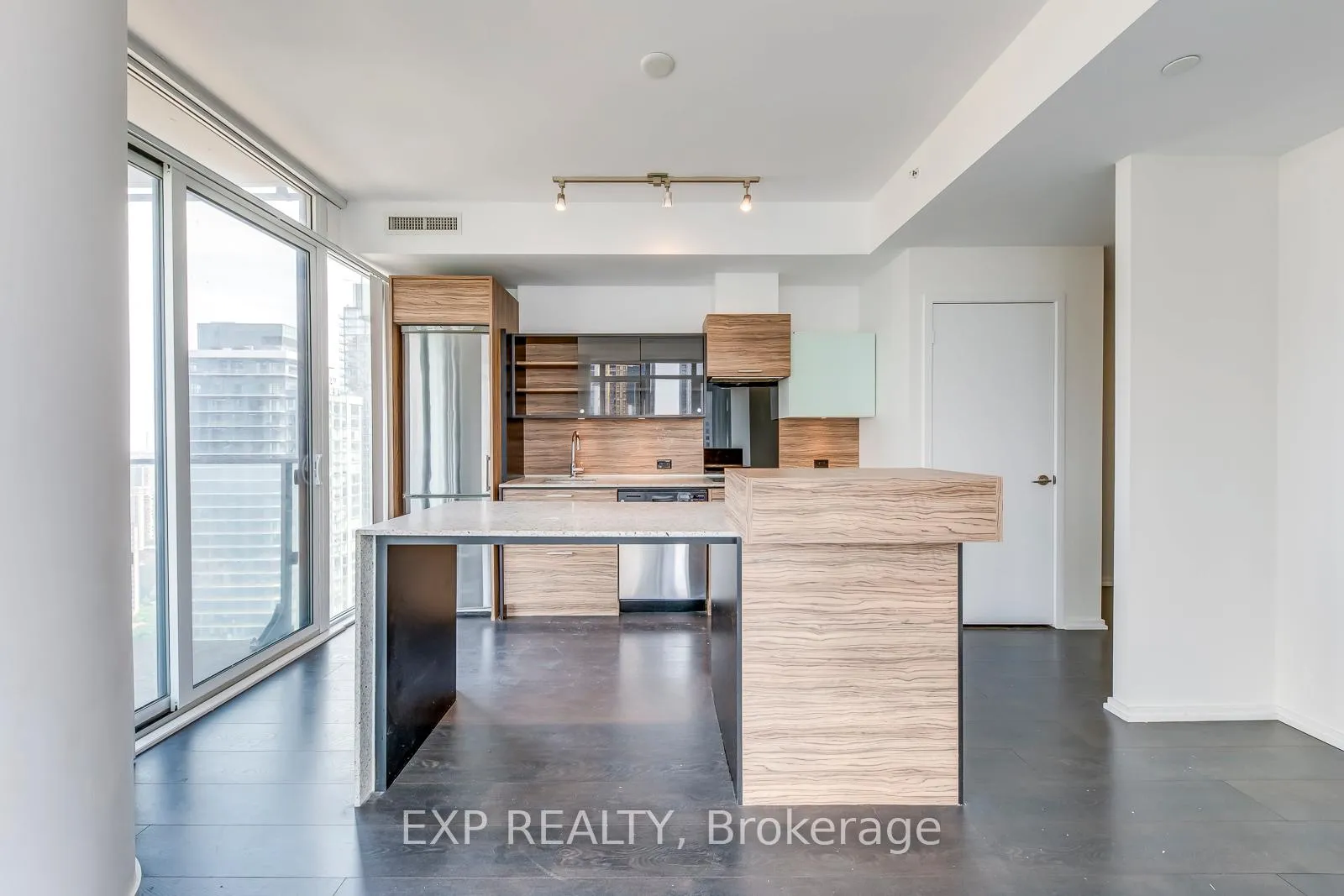 Photo 10 of Unit 2908, 75 St Nicholas Street, Toronto, Bay Street Corridor — HOMEH