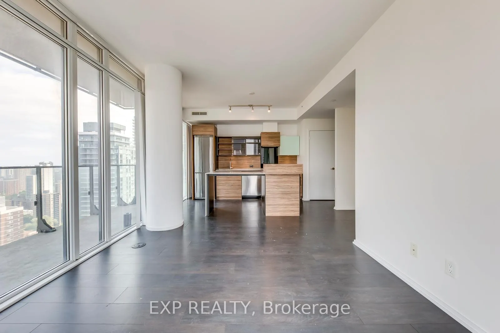 Photo 15 of Unit 2908, 75 St Nicholas Street, Toronto, Bay Street Corridor — HOMEH