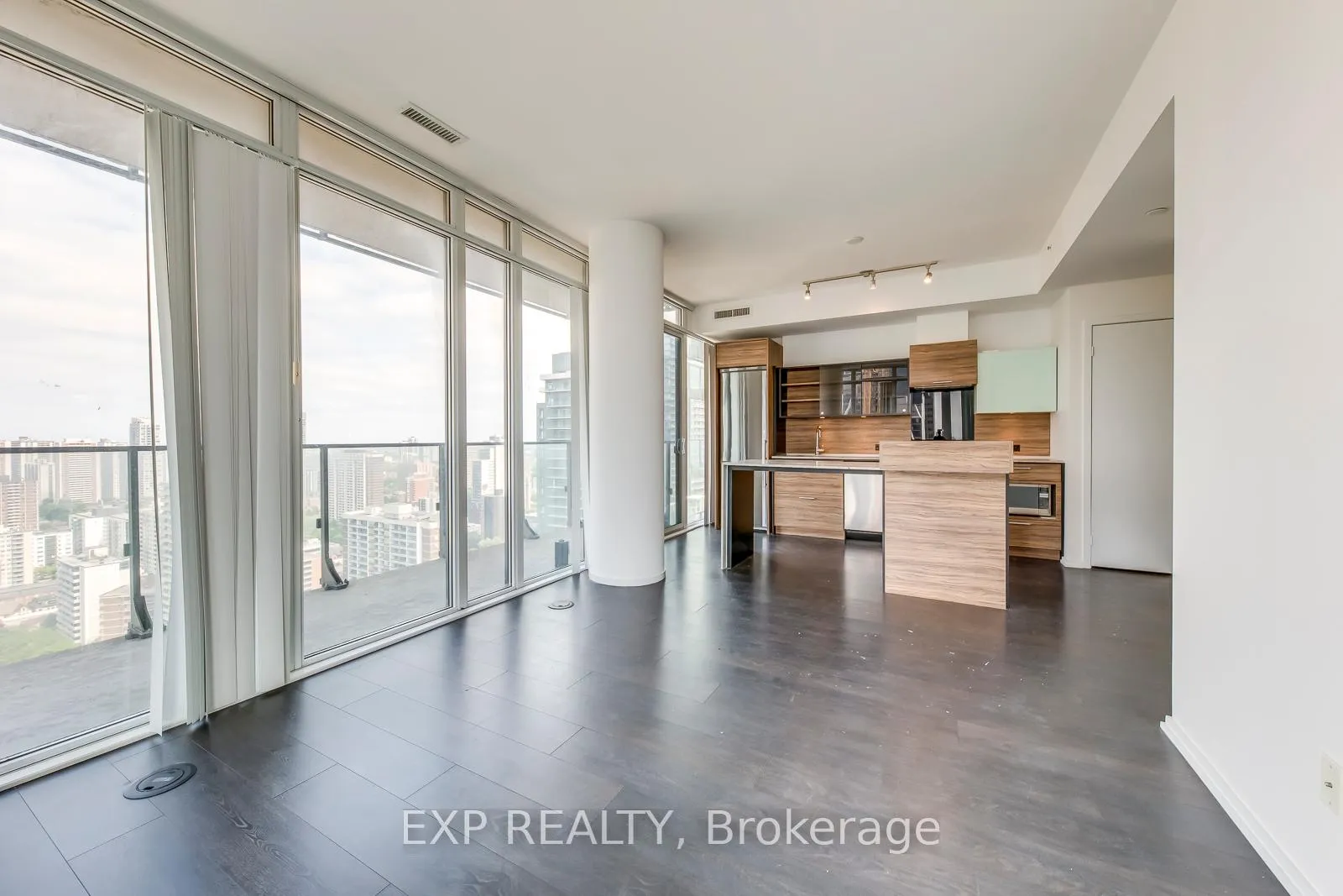 Photo 16 of Unit 2908, 75 St Nicholas Street, Toronto, Bay Street Corridor — HOMEH