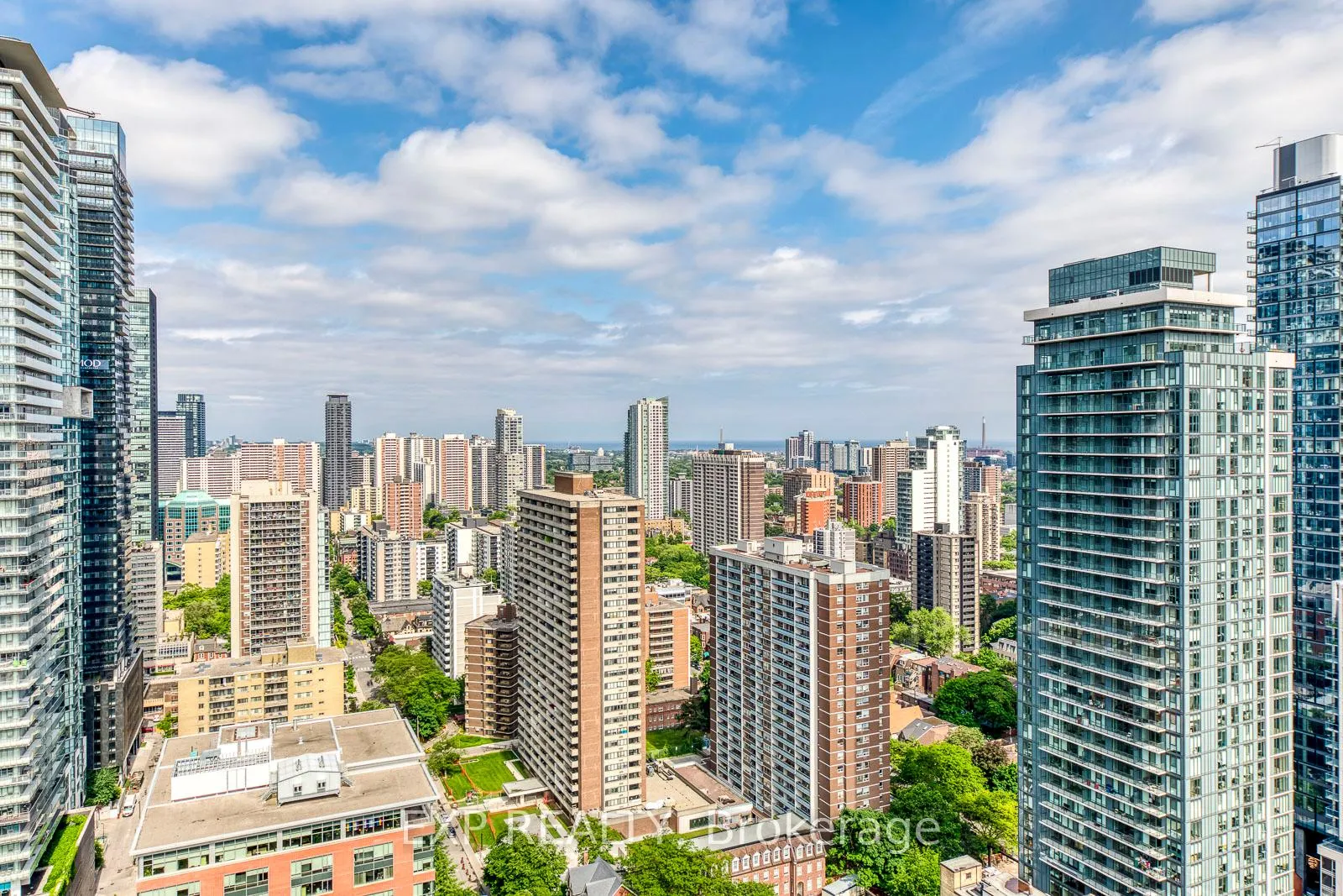 Photo 24 of Unit 2908, 75 St Nicholas Street, Toronto, Bay Street Corridor — HOMEH