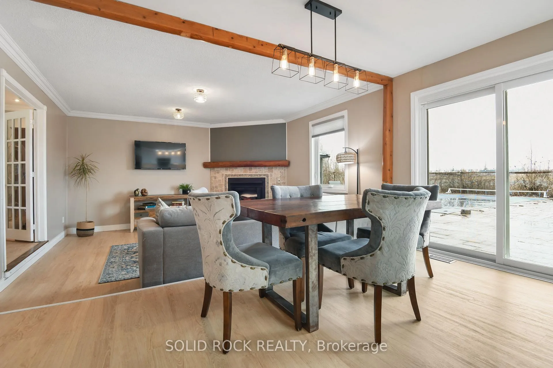 Photo 13 of 6372 Rothbourne Road, Ottawa, Huntley Ward (South East) — HOMEH