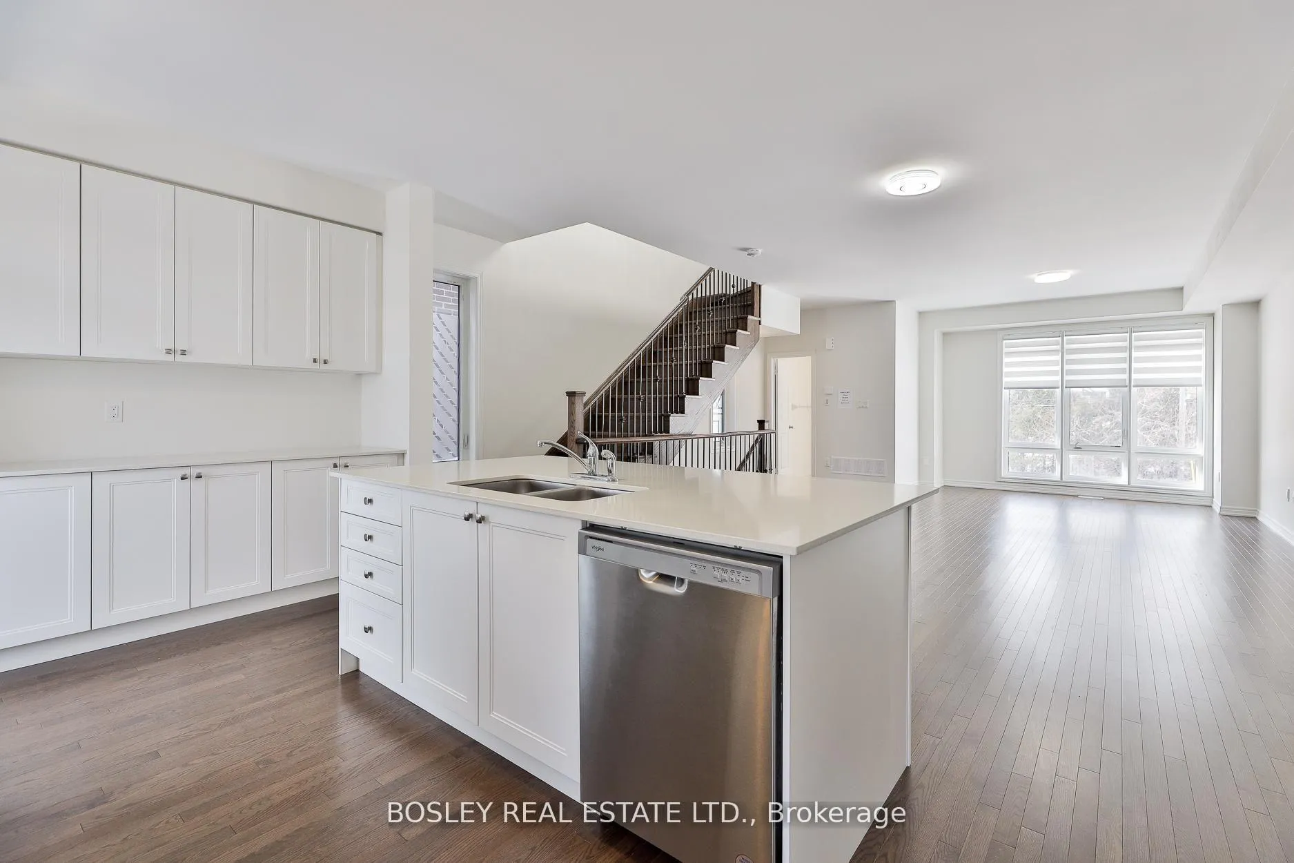 Photo 5 of 24 Cunliffe Lane, Ajax, South East — HOMEH