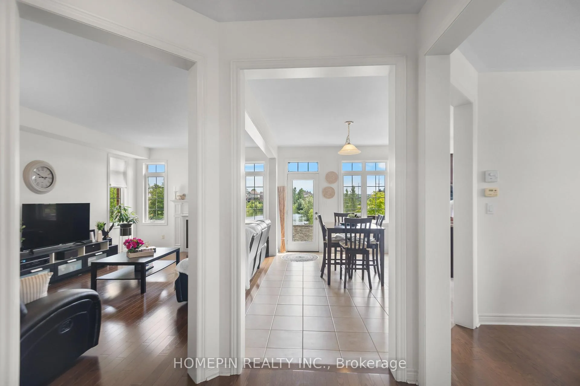 Photo 4 of 1 Treetops Boulevard, New Tecumseth, Alliston — HOMEH