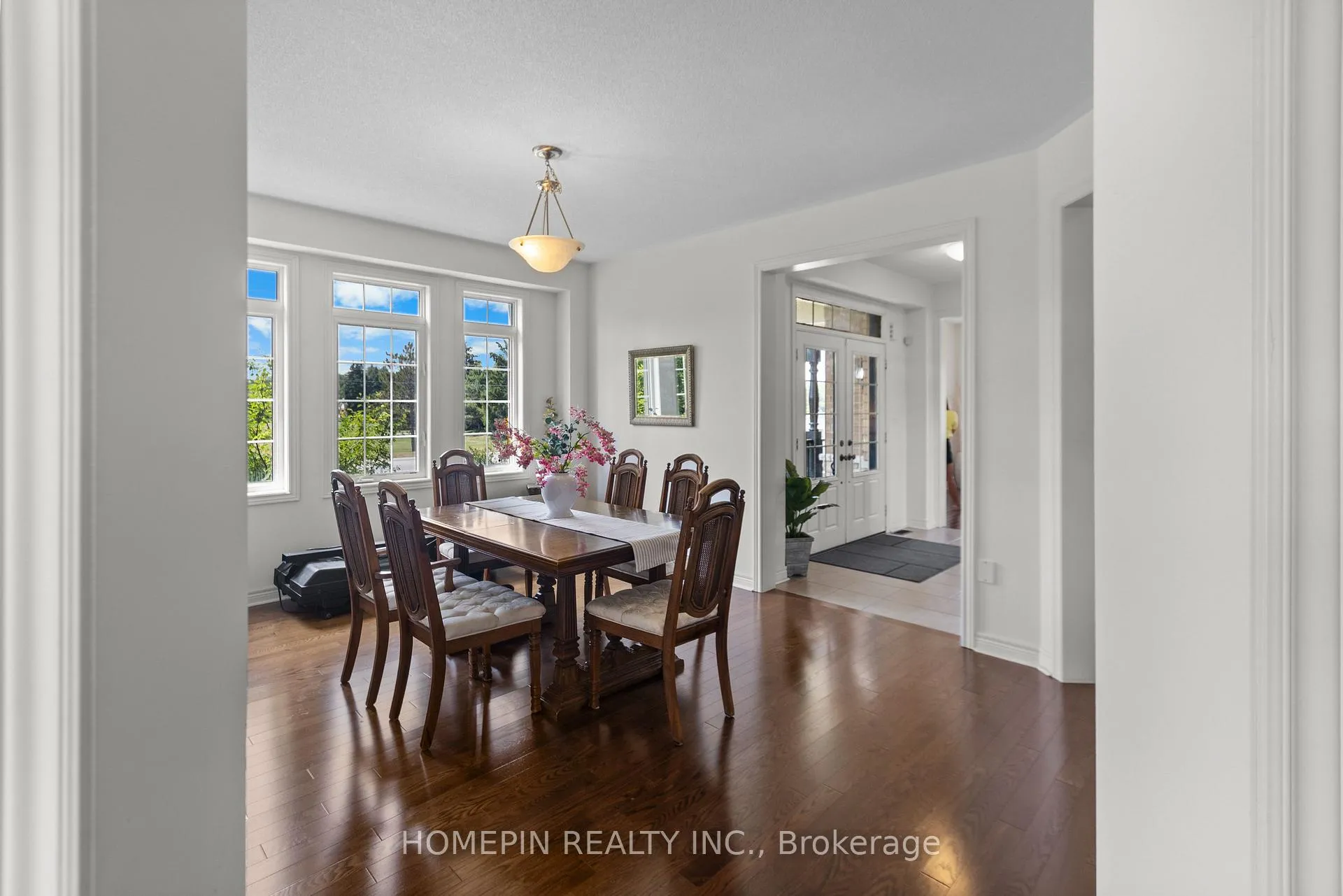 Photo 6 of 1 Treetops Boulevard, New Tecumseth, Alliston — HOMEH