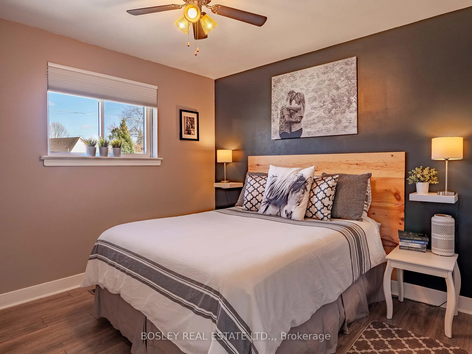 Photo 12 of 423 Grantham Avenue, St. Catharines, Vine/Linwell — HOMEH