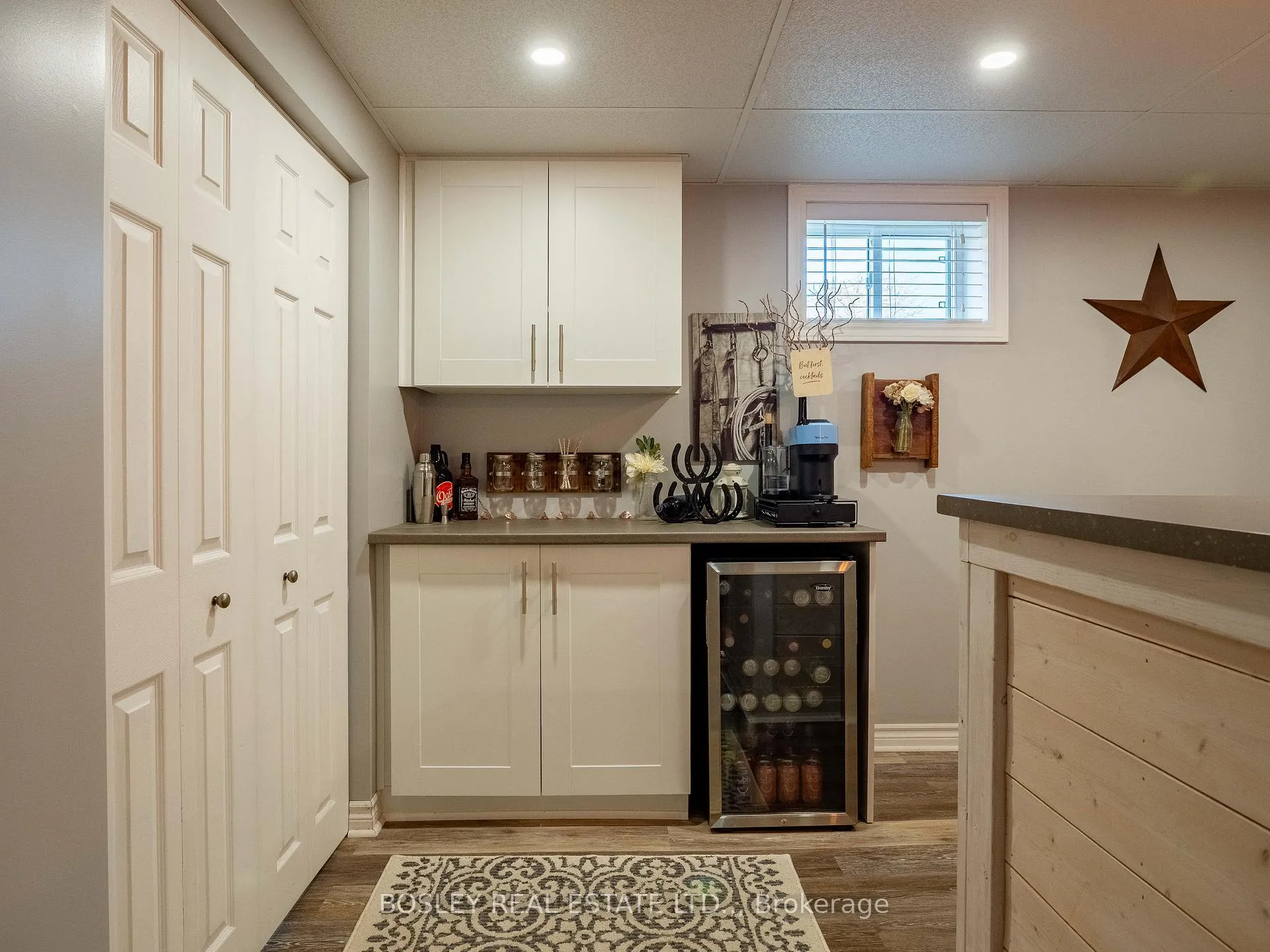 Photo 23 of 423 Grantham Avenue, St. Catharines, Vine/Linwell — HOMEH