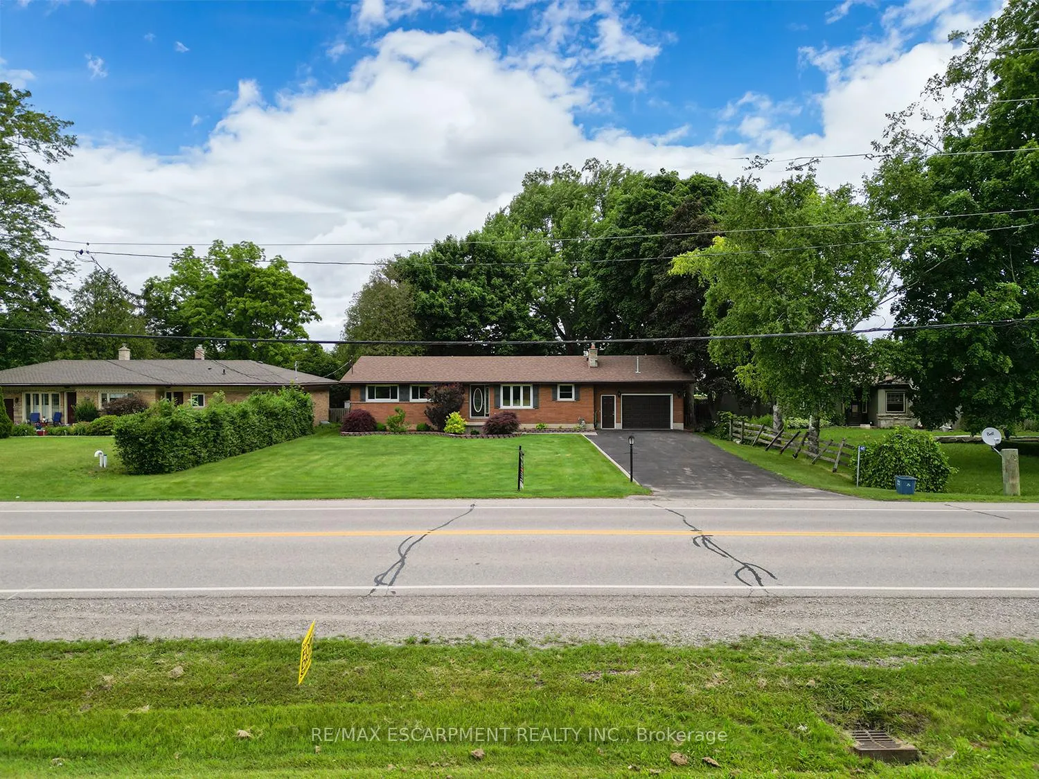 Photo 2 of 445 Powerline Road, Brantford — HOMEH