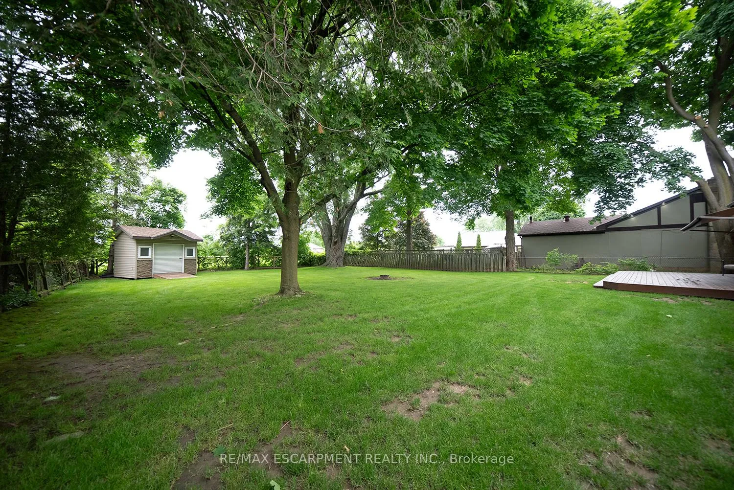 Photo 34 of 445 Powerline Road, Brantford — HOMEH