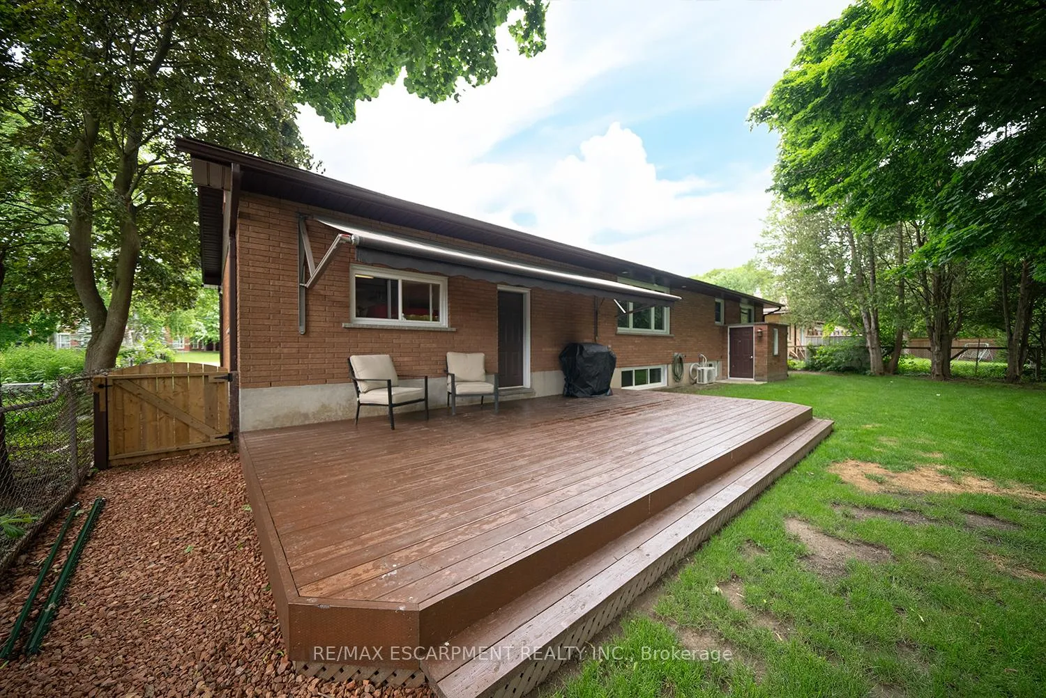 Photo 37 of 445 Powerline Road, Brantford — HOMEH