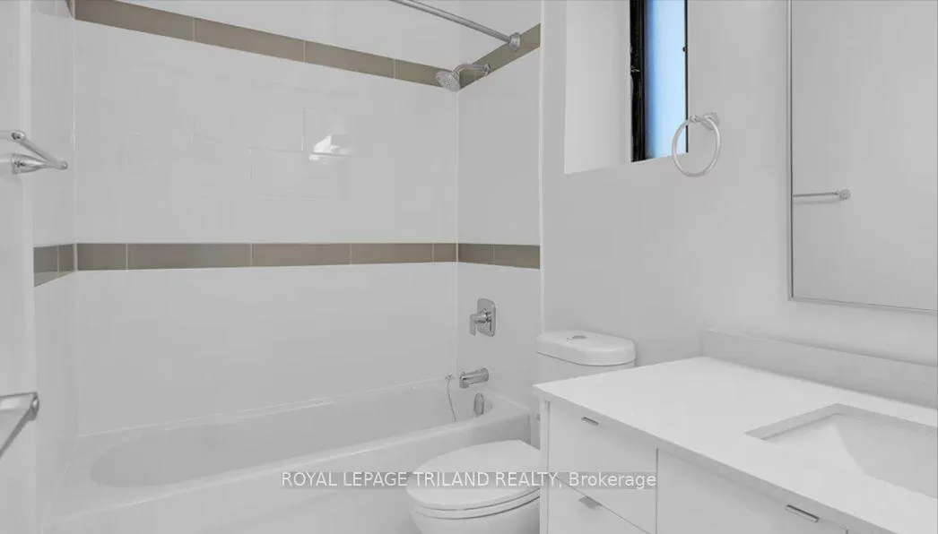 Photo 5 of Unit 402, 671 Woolwich Street, Guelph, Riverside Park — HOMEH