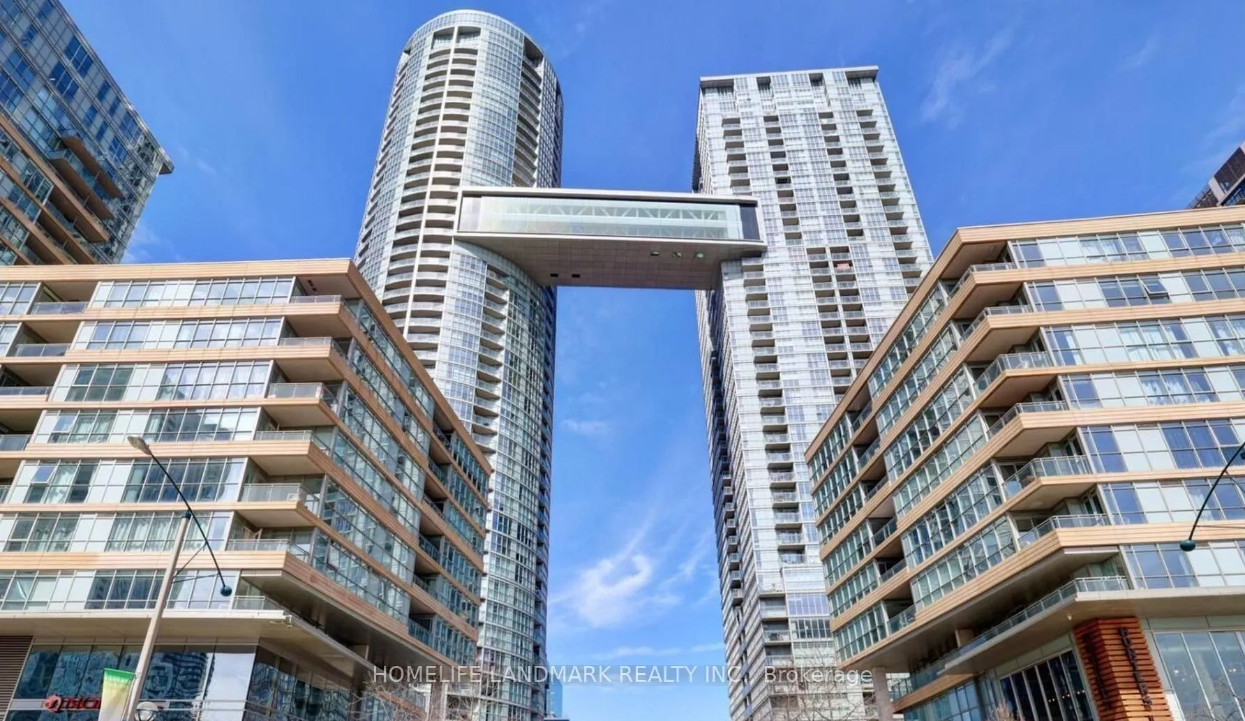 Photo 1 of Unit 931, 15 Iceboat Terrace, Toronto, Waterfront Communities — HOMEH