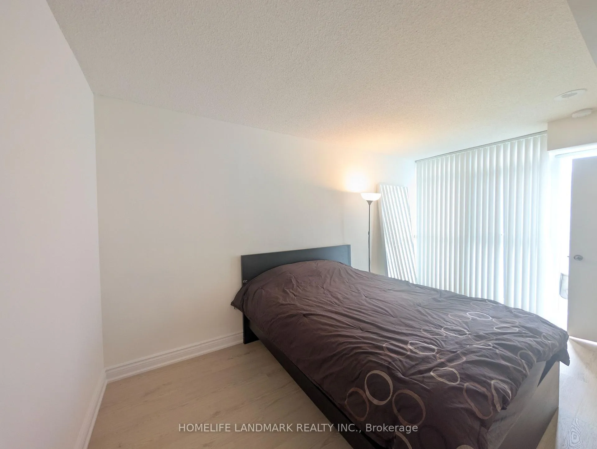 Photo 11 of Unit 931, 15 Iceboat Terrace, Toronto, Waterfront Communities — HOMEH