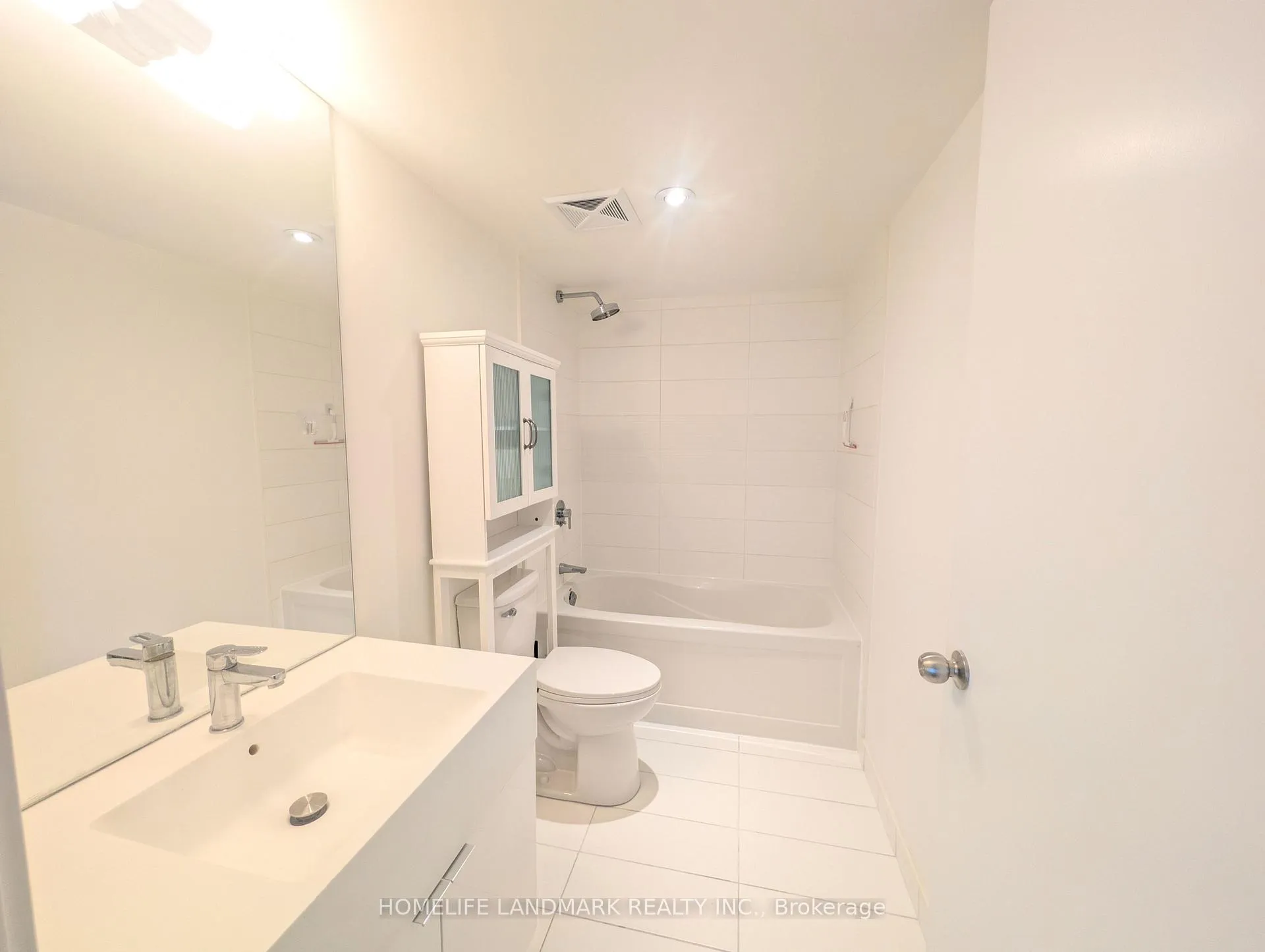 Photo 21 of Unit 931, 15 Iceboat Terrace, Toronto, Waterfront Communities — HOMEH