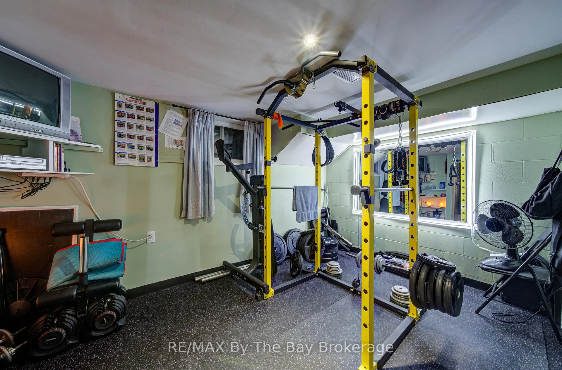 Photo 33 of 31 Saunders Street, Collingwood — HOMEH