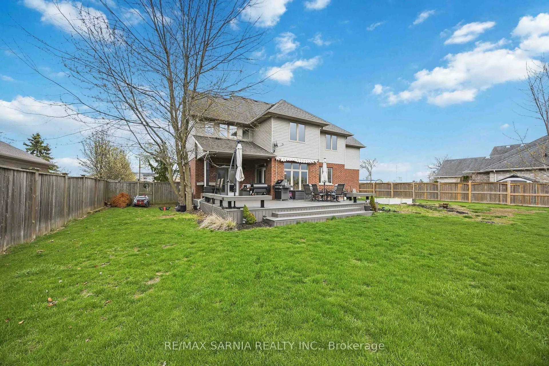 Photo 30 of 589 St Clair Parkway, St. Clair — HOMEH