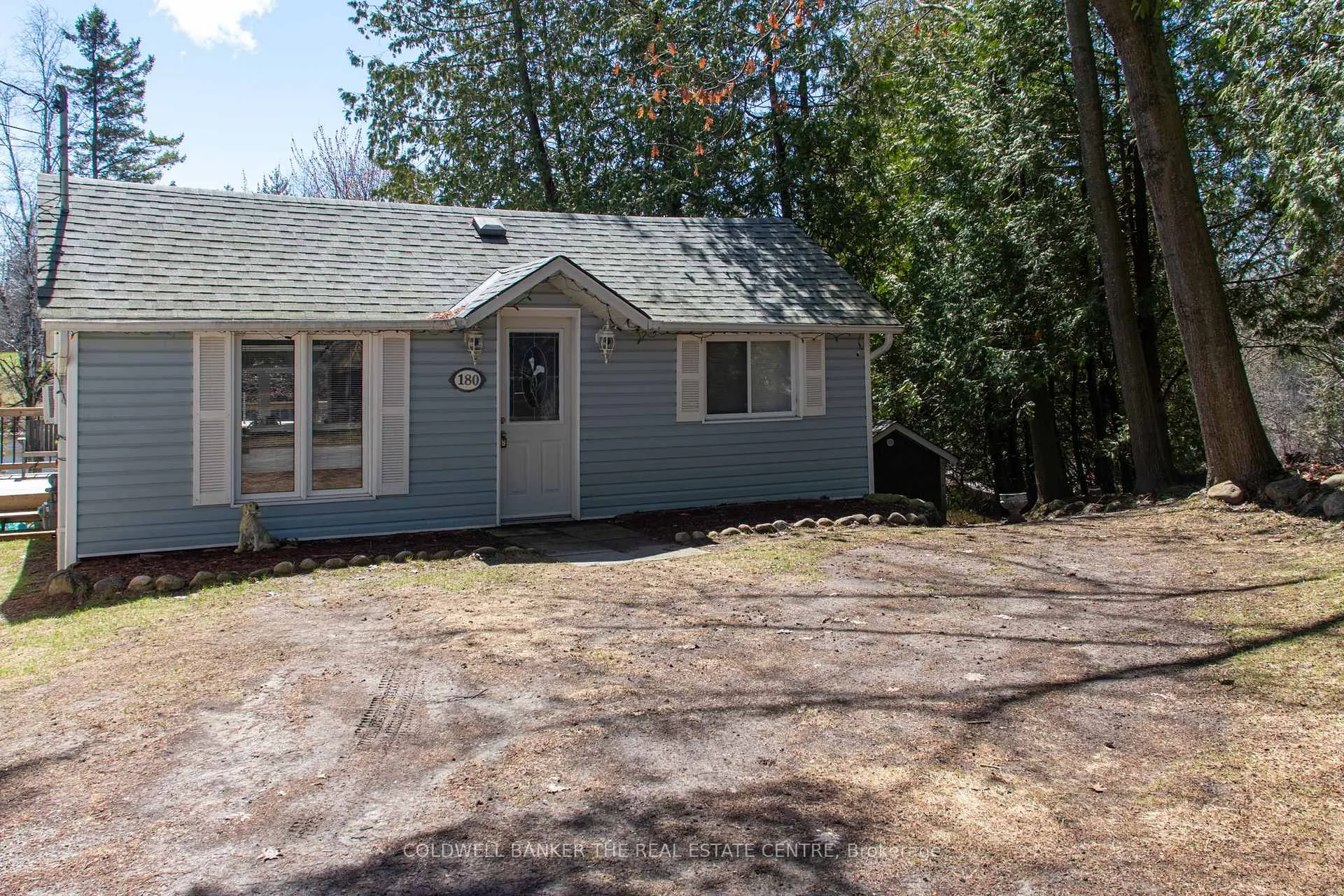 Photo 1 of 180 & 182 Riverbank Drive, Georgina, Pefferlaw — HOMEH