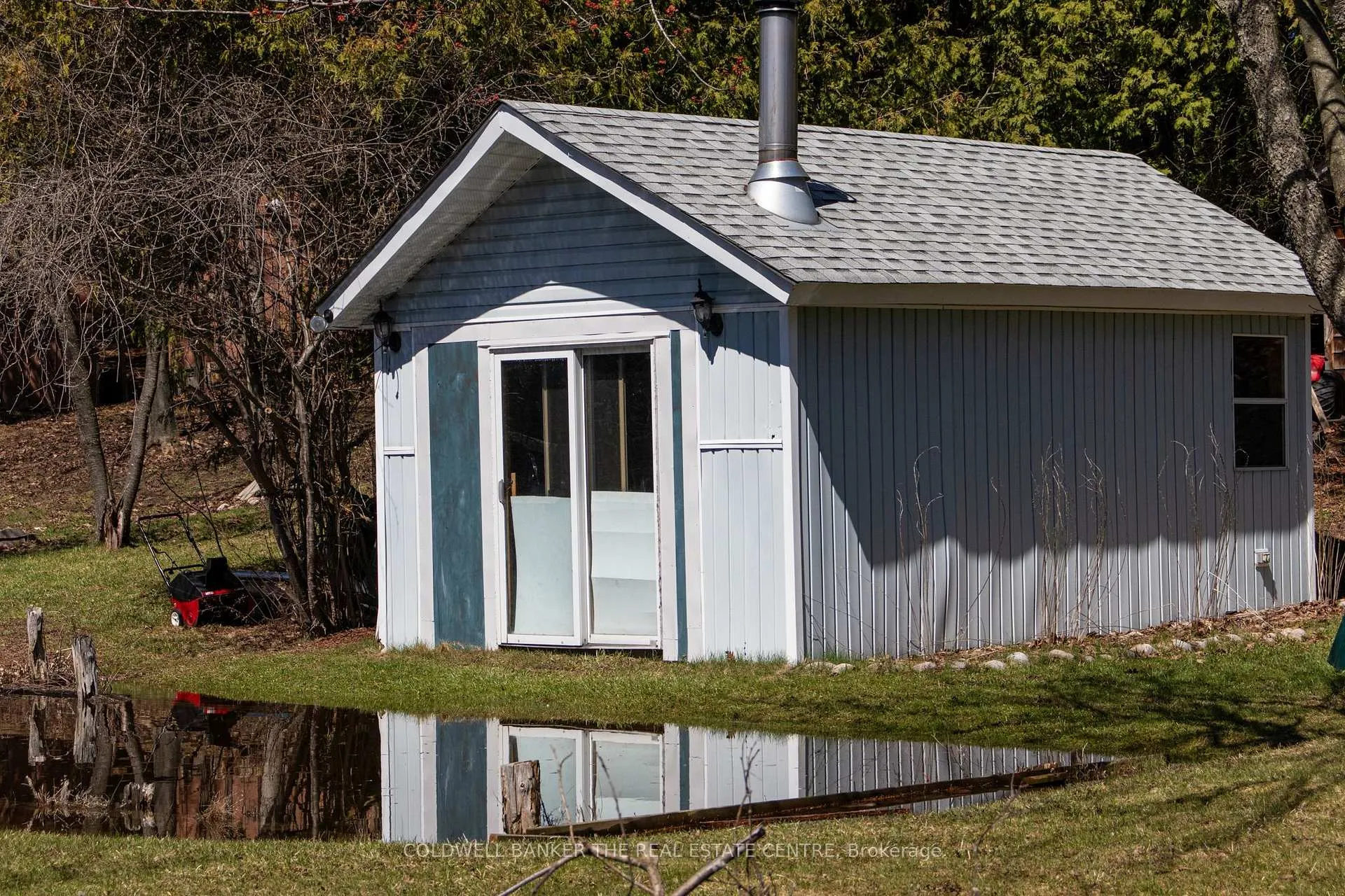 Photo 6 of 180 & 182 Riverbank Drive, Georgina, Pefferlaw — HOMEH