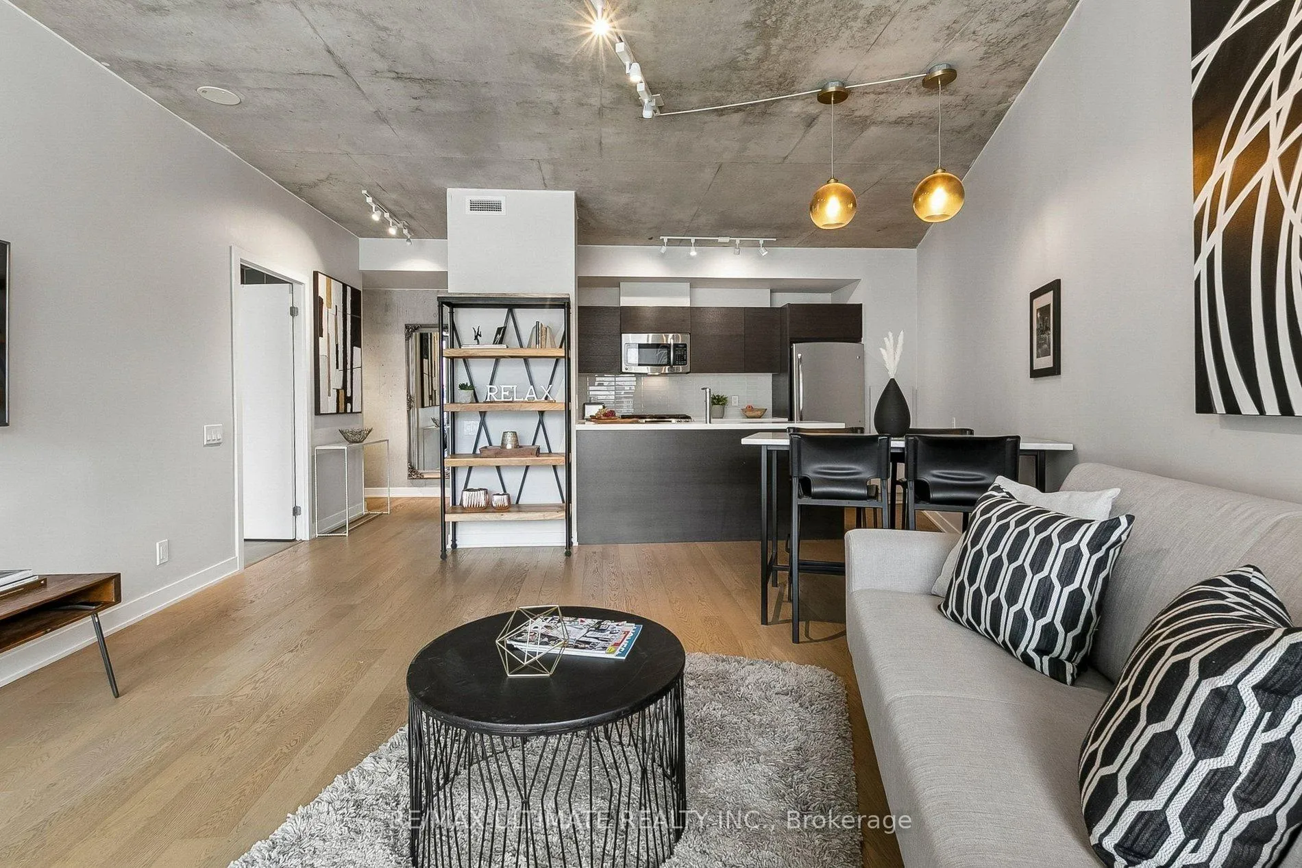Photo 2 of Unit 217, 318 King Street E, Toronto, Moss Park — HOMEH