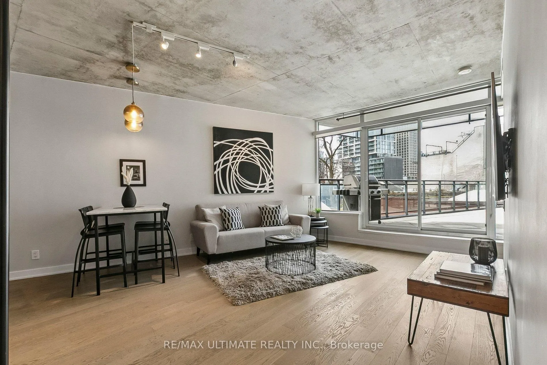 Photo 8 of Unit 217, 318 King Street E, Toronto, Moss Park — HOMEH